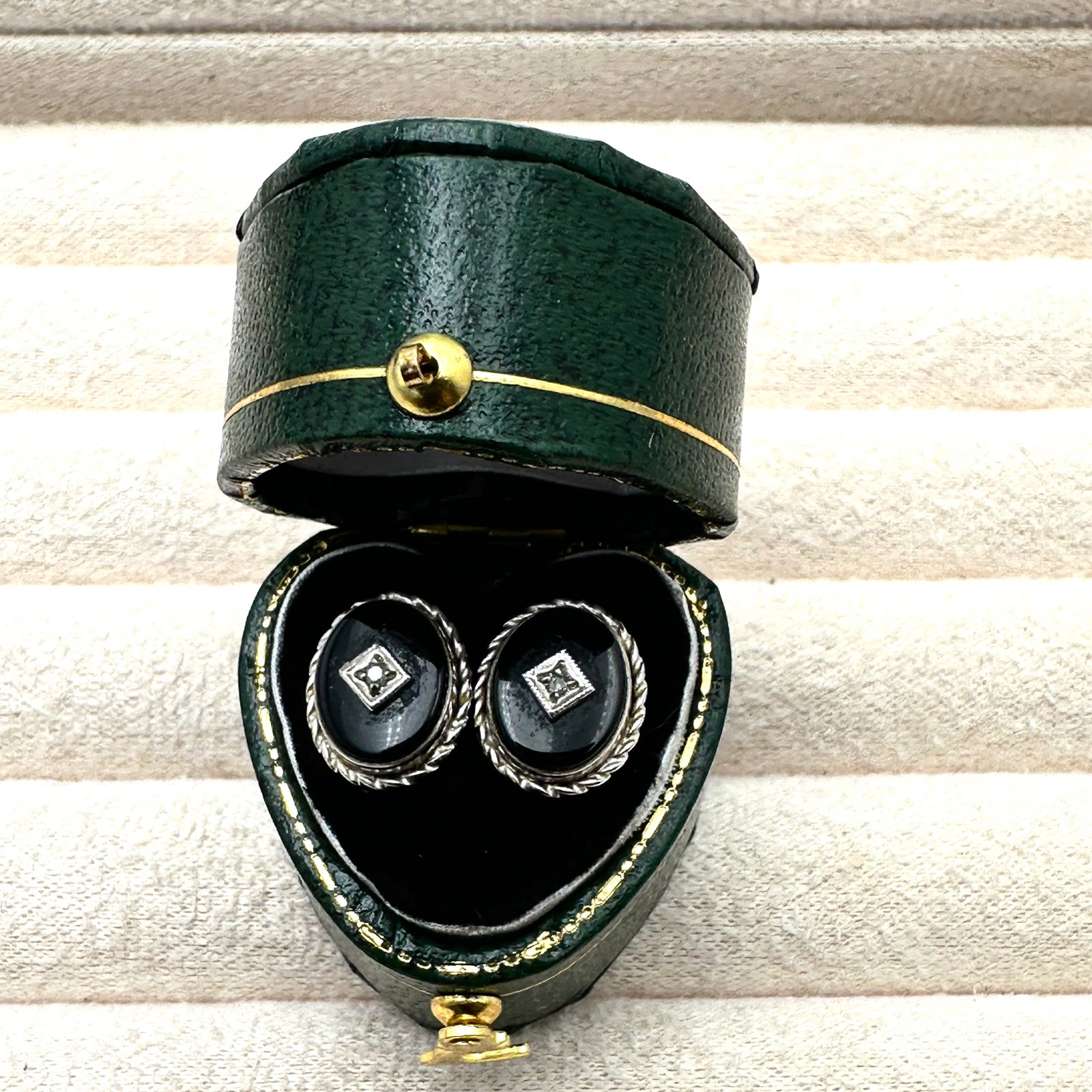 Diamond Black Onyx Sterling Silver Pierced Earrings Box Included: Diamond Black Onyx Sterling Silver Pierced Earrings Box Included