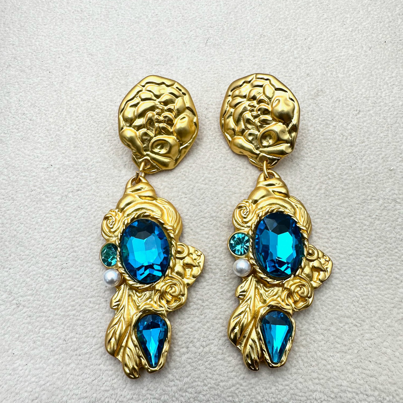 Aqua Blue Crystal Matte Gold Tone Pierced Chandelier Earrings 3.25 Inch Length Heavy Quality Made: Aqua Blue Crystal Matte Gold Tone Pierced Chandelier Earrings 3.25 Inch Length Heavy Quality Made