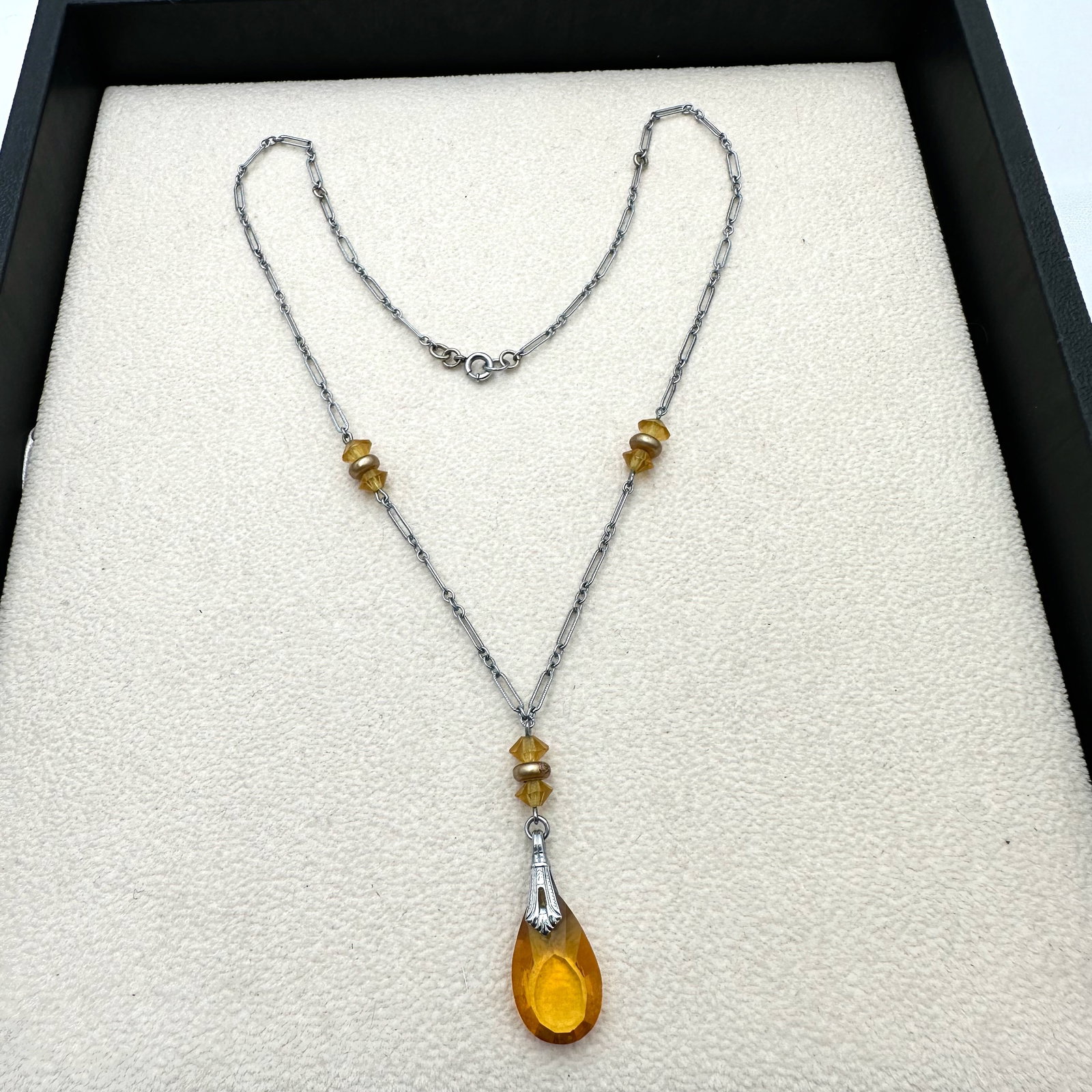 Antique Art Deco Yellow Czech Glass Silver Tone Necklace 16 Inch: Antique Art Deco Yellow Czech Glass Silver Tone Necklace 16 Inch