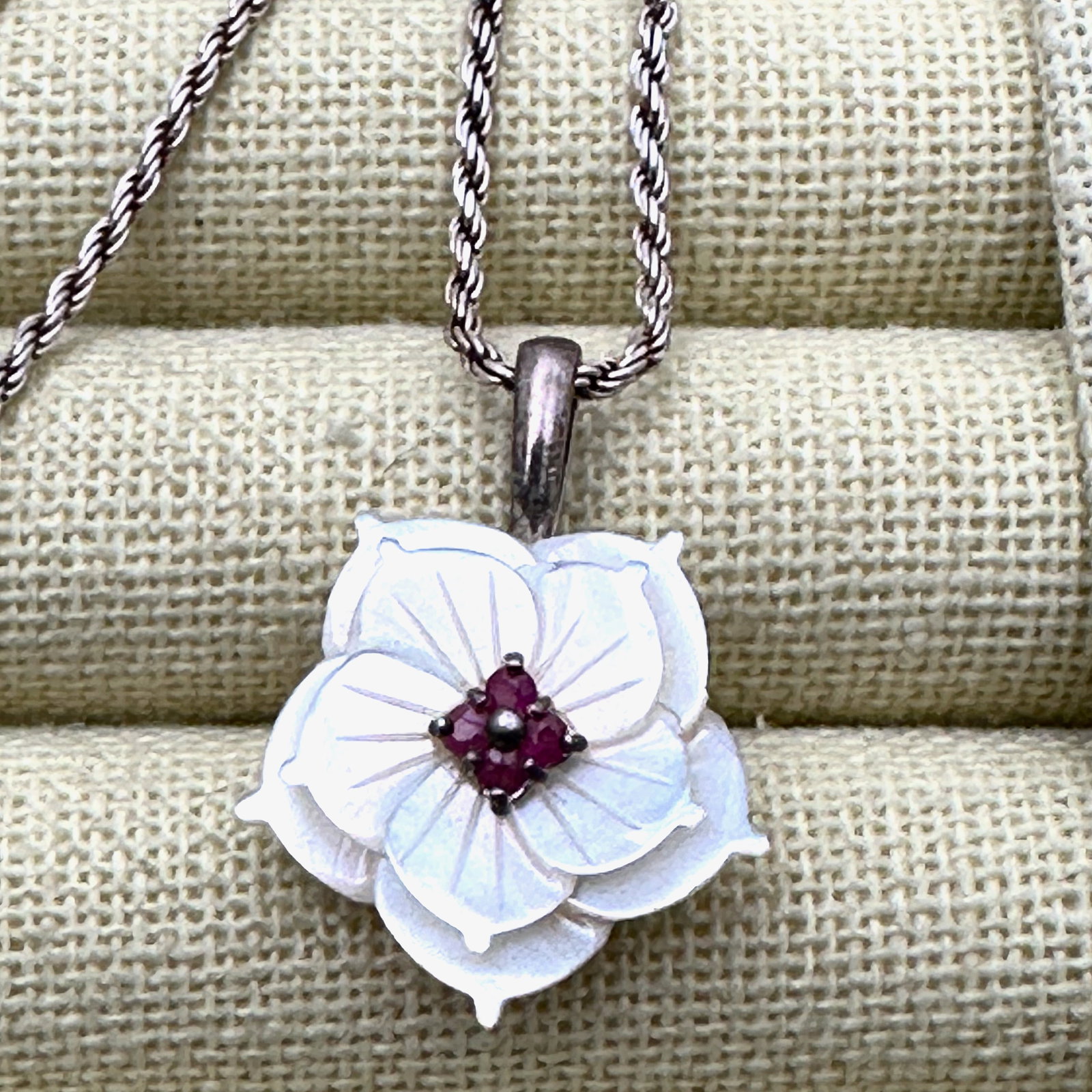 Ruby And Mother of Pearl Flower Pendant Sterling Silver Necklace Rope Chain 17 Inch (1 of 3)