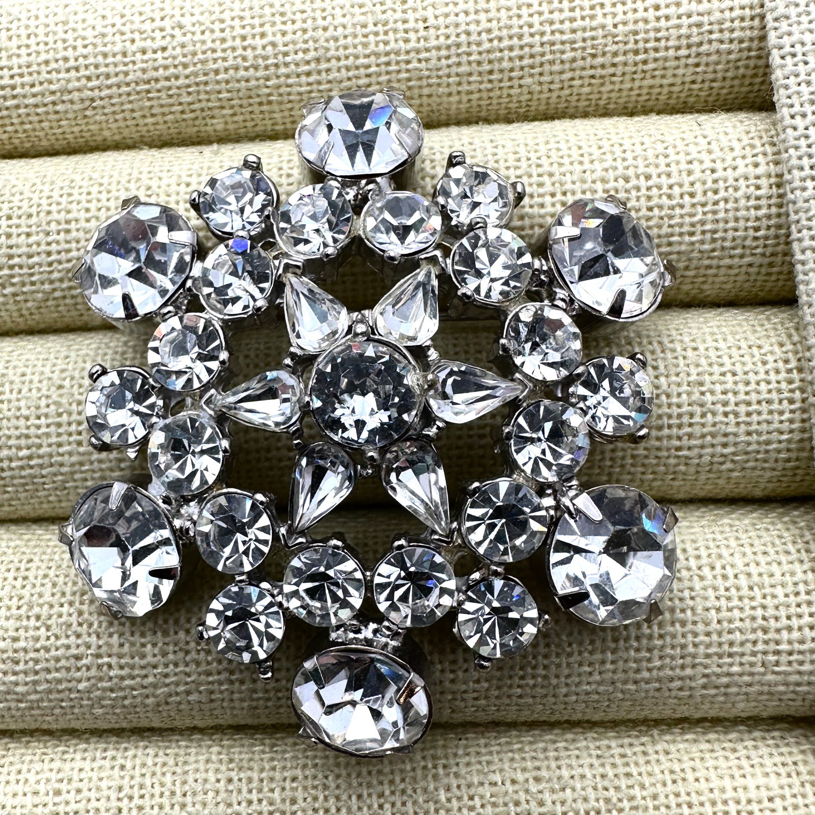 Vintage Clear Glass Rhinestone Silver Tone Brooch Pin 2.25 Inch Heavy Quality Unsigned (1 of 2)