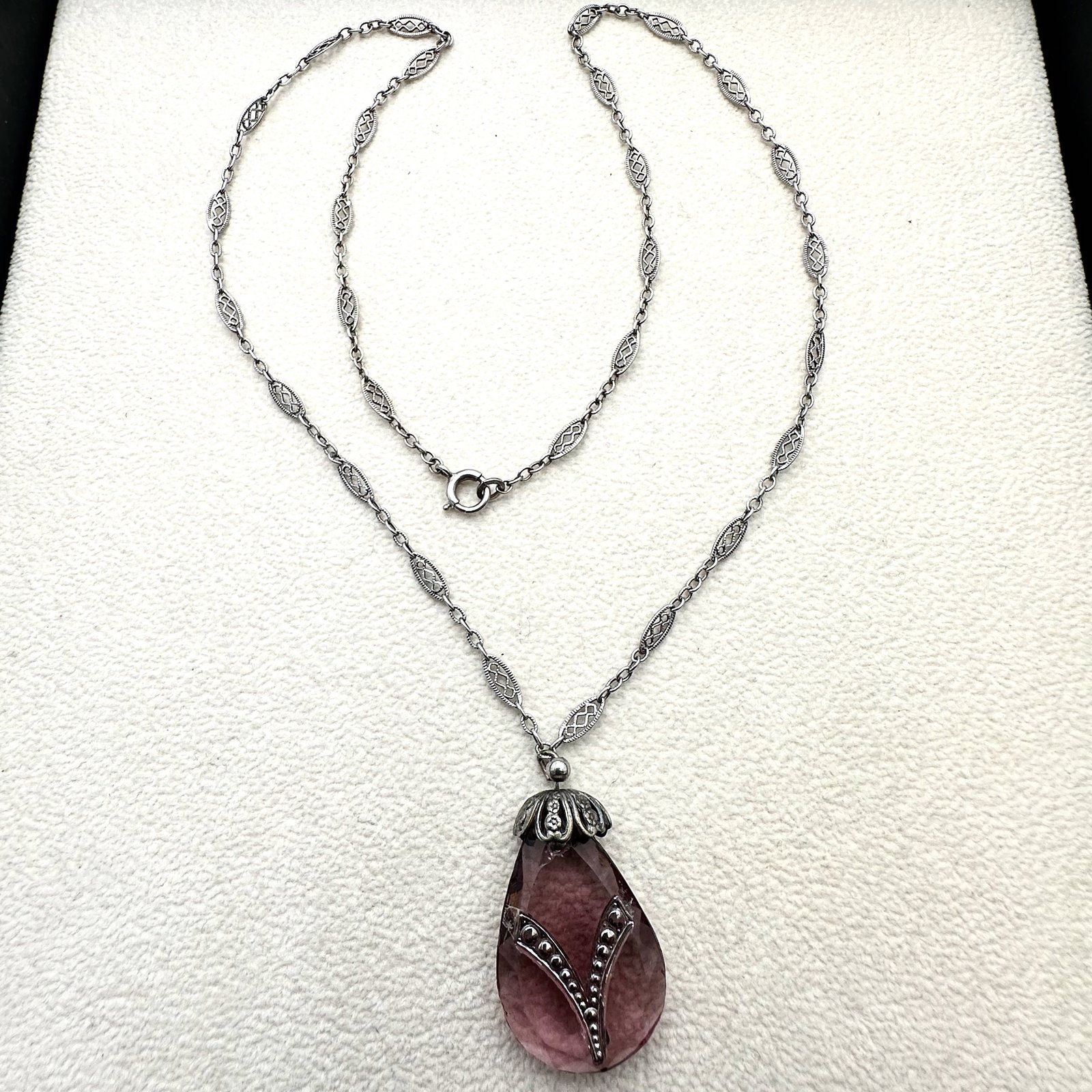 Antique Purple Czech Glass Pendant Silver Tone Necklace 20 Inch Wearable Length: Antique Purple Czech Glass Pendant Silver Tone Necklace 20 Inch Wearable Length