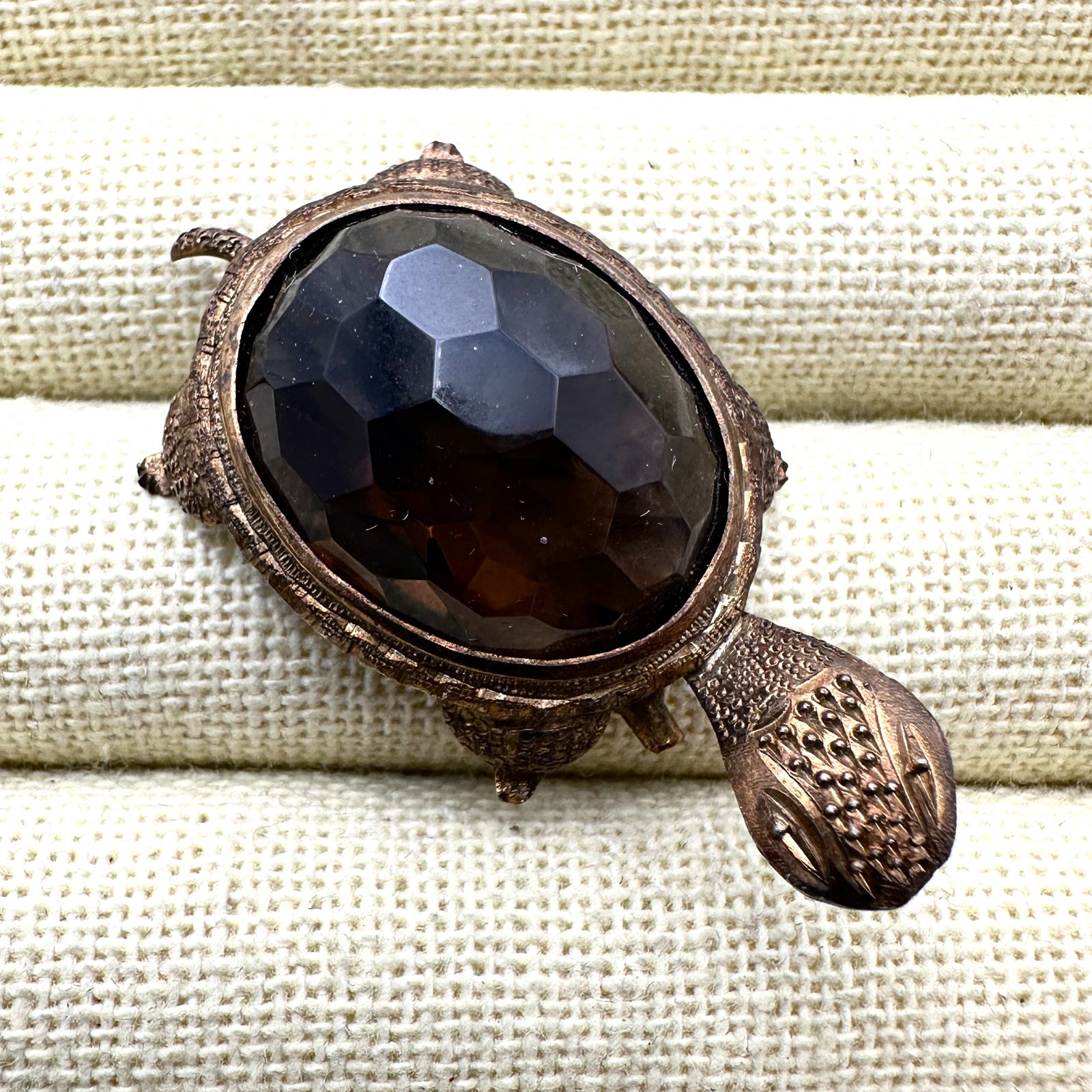 Vintage Purple Glass Antiqued Gold Tone Turtle Pin Pendant 1.5 Inch (1 of 2)