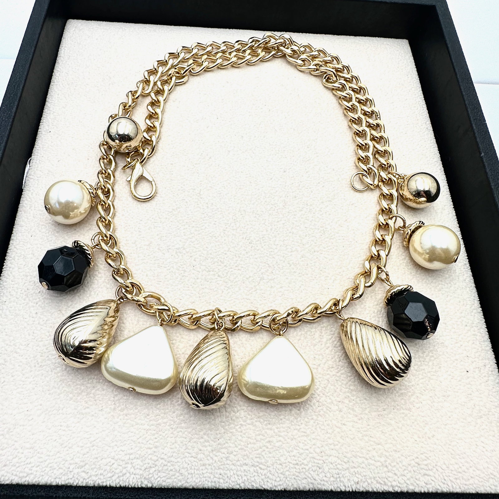 Vintage Faux Pearl and Black Glass Bead Statement Necklace 1980s Era 24 Inch (1 of 2)
