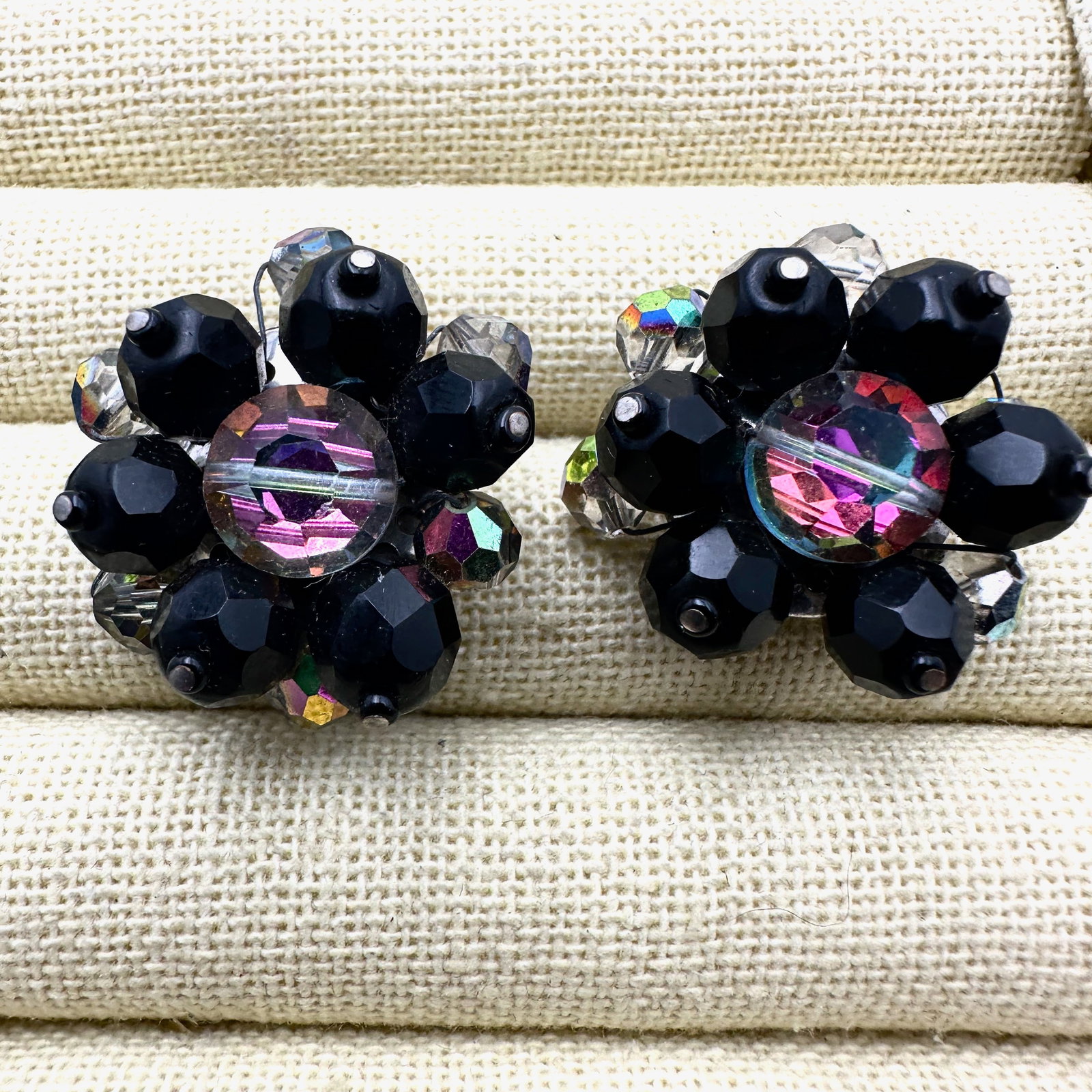 Vintage Black Aurora Borealis Glass Bead Silver Tone Clip Earrings (1 of 2)