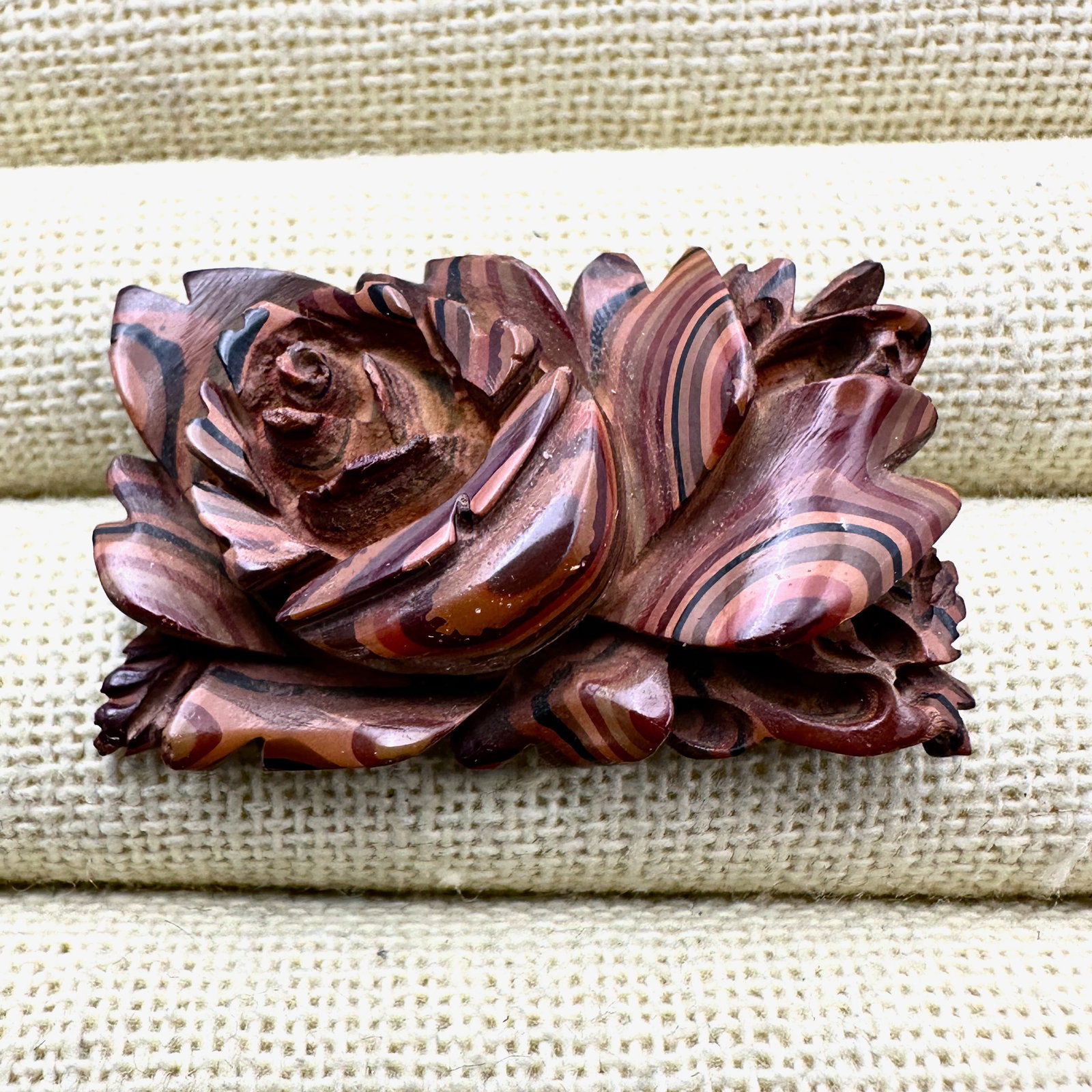 Vintage Carved Brooch Pin Rose Design 1.5 Inch (1 of 2)
