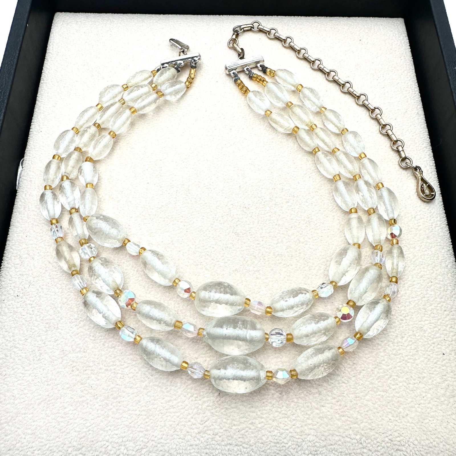 Vintage Japan Opalescent Glass Bead Triple Strand Necklace Gold Tone 16 Inch (1 of 2)