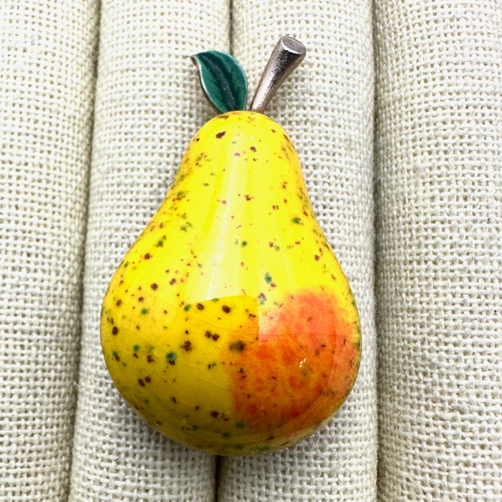 Vintage Yellow Enamel Pear Fruit Gold Tone Brooch Pin 2 Inch (1 of 2)