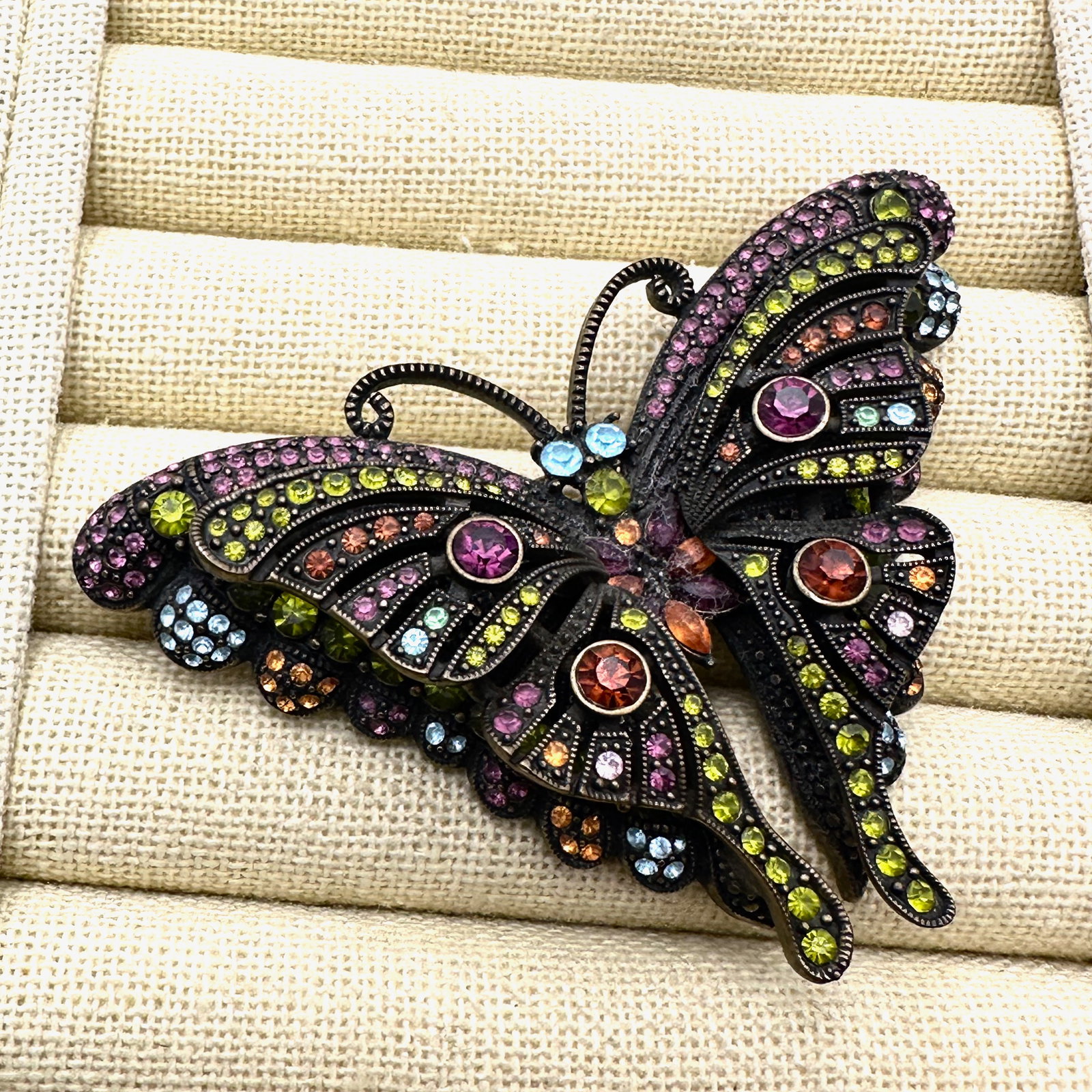 Heidi Daus Multicolor Crystal Bronze Tone Butterfly Brooch Pin 3 Inch (1 of 2)