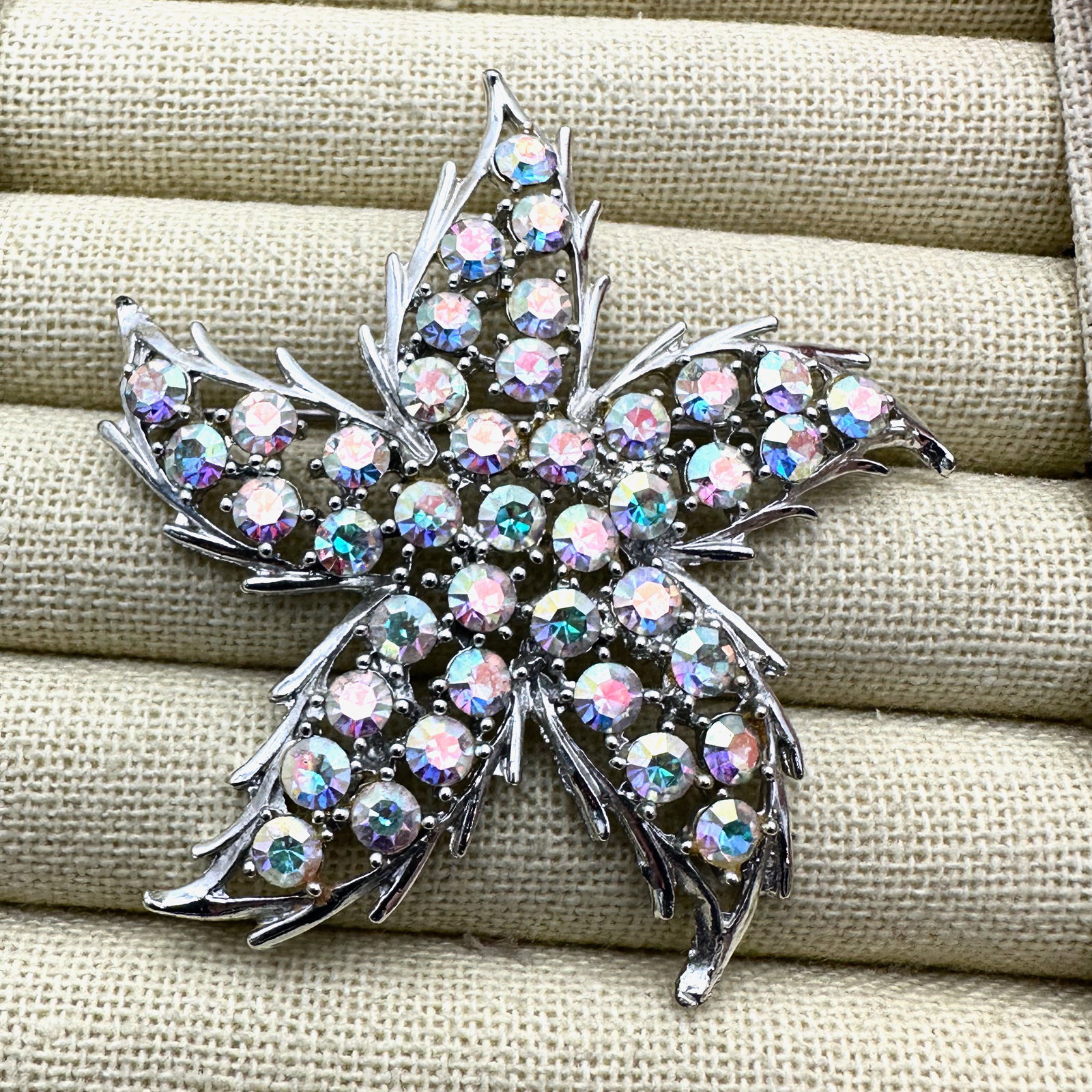 Vintage Aurora Borealis Silver Tone Star Fish Brooch Pin 2.75 Inch (1 of 2)