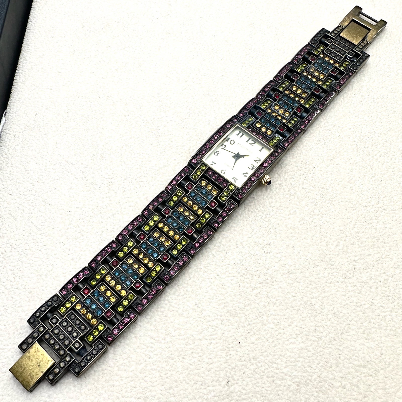 Heidi Daus Multicolor Crystal Bronze Tone Watch Fits Up to 7 Inch Will Need New Battery: Heidi Daus Multicolor Crystal Bronze Tone Watch Fits Up to 7 Inch Will Need New Battery