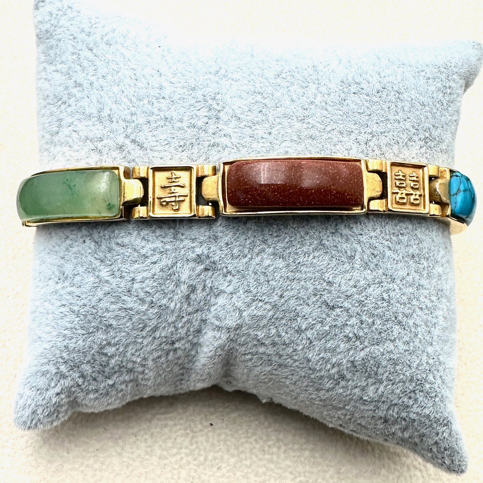 Gold Plated Stainless Steel Gemstone Asian Design Bracelet 7.5 Inch: Gold Plated Stainless Steel Gemstone Asian Design Bracelet 7.5 Inch