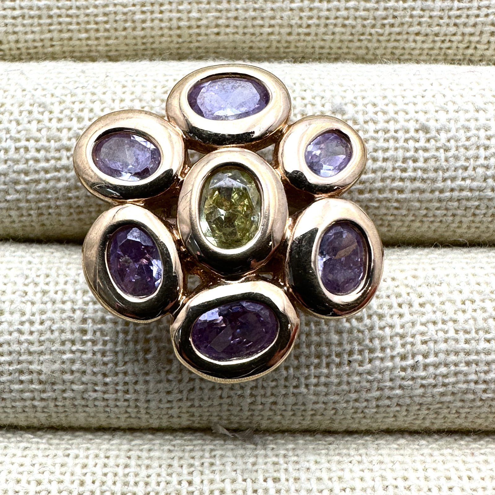 Franchesca Visconti Peridot Amethyst Gold Plated Ring Size 6 Nice Heavy Quality Made: Franchesca Visconti Peridot Amethyst Gold Plated Ring Size 6 Nice Heavy Quality Made