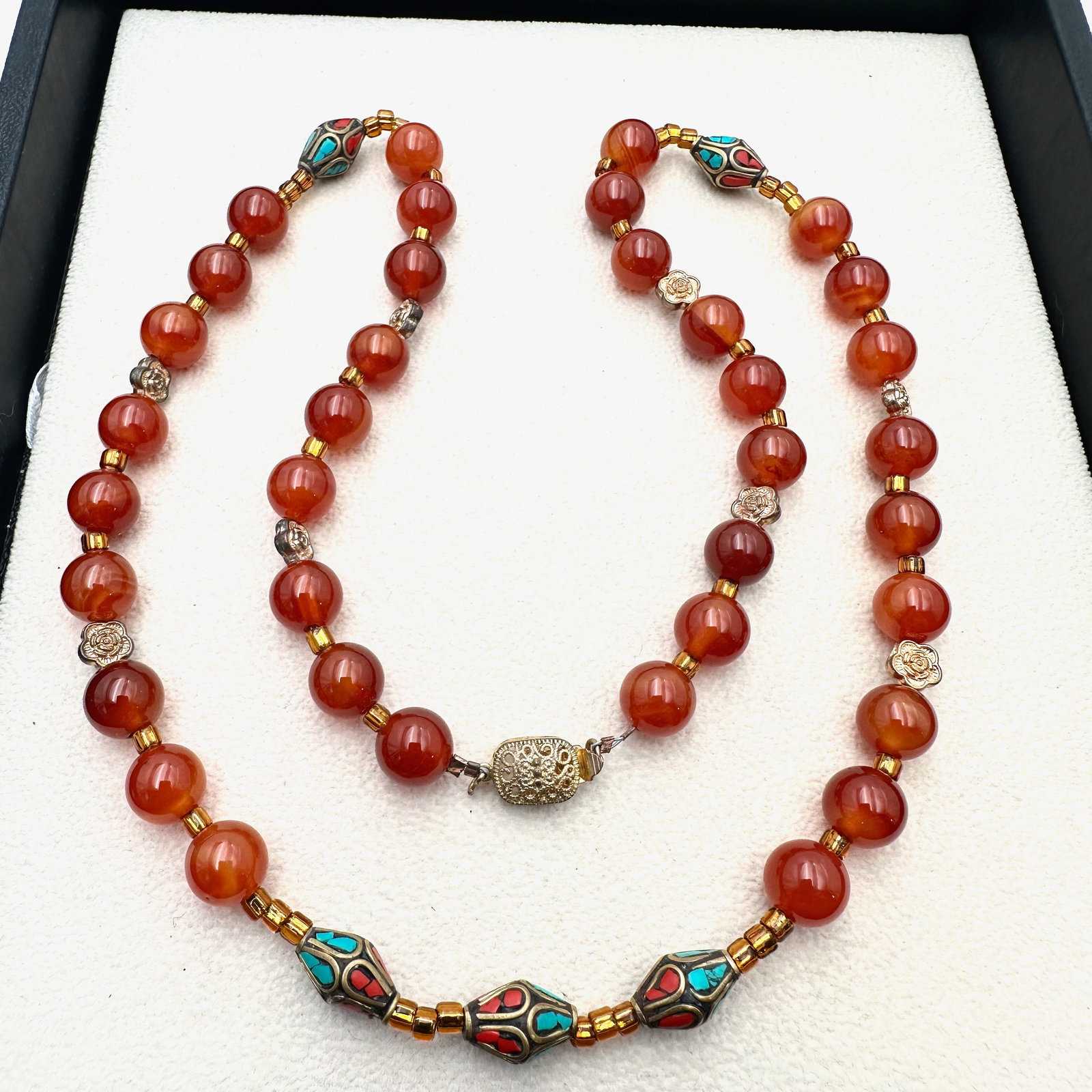 Vintage Carnelian Gemstone Necklace Gold Gilt Accents (1 of 2)