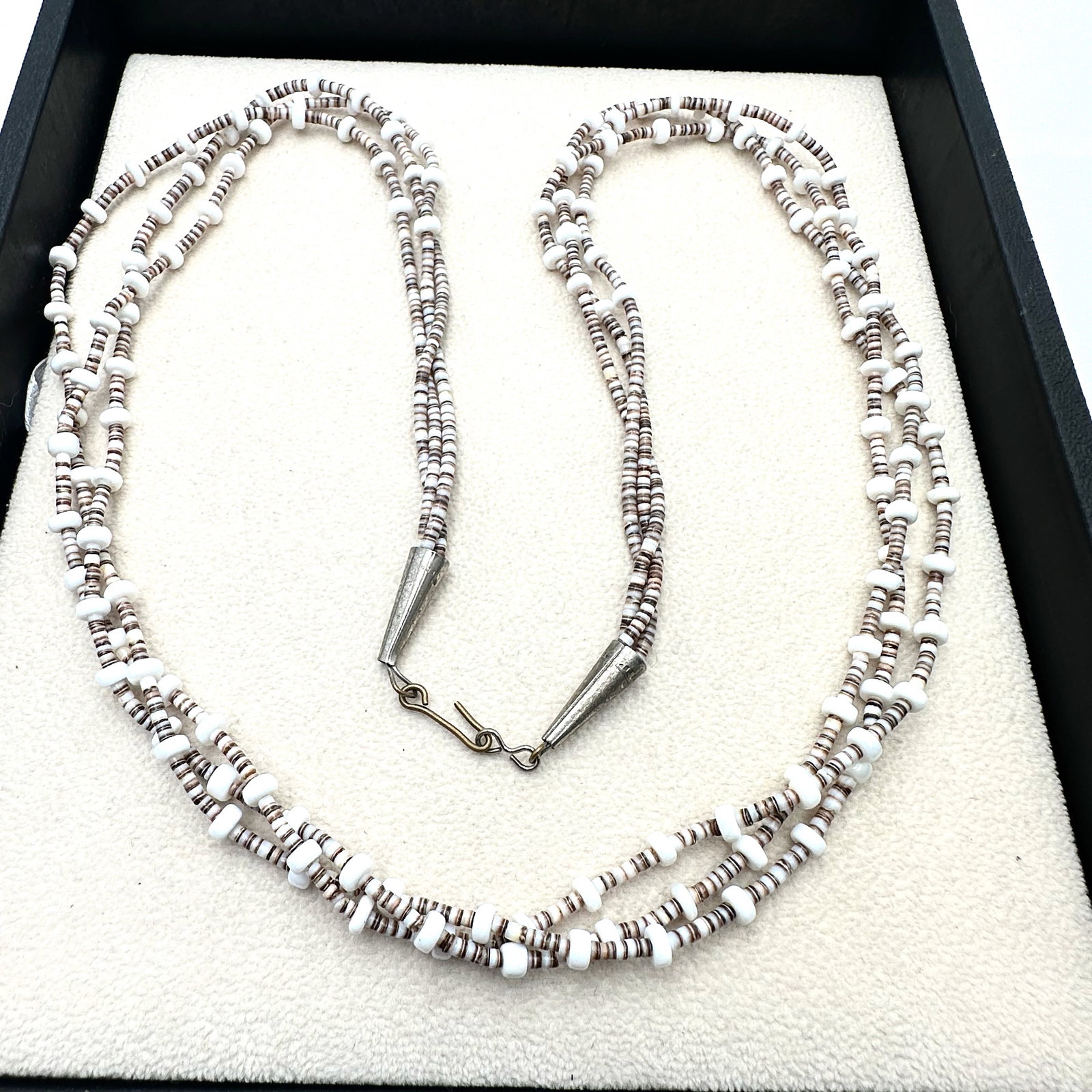 American Southwest Heishi Shell Necklace Sterling Silver 26 Inch Length: American Southwest Heishi Shell Necklace Sterling Silver 26 Inch Length