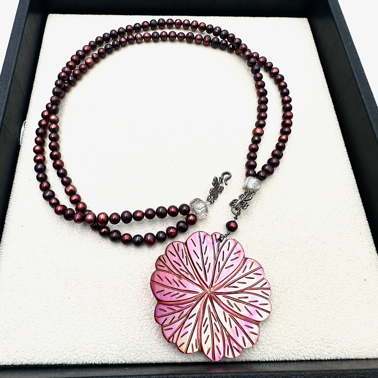 Red Freshwater Pearl and Mother of Pearl Flower Pendant Sterling Silver Necklace 16 Inch Wearable: Red Freshwater Pearl and Mother of Pearl Flower Pendant Sterling Silver Necklace 16 Inch Wearable Length