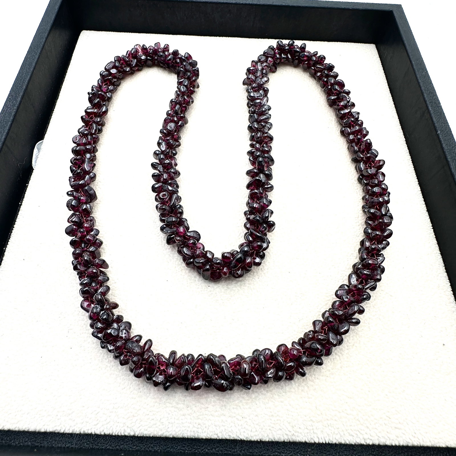 Natural Garnet Bead Woven Heavy Necklace 26 Inch Length: Natural Garnet Bead Woven Heavy Necklace 26 Inch Length
