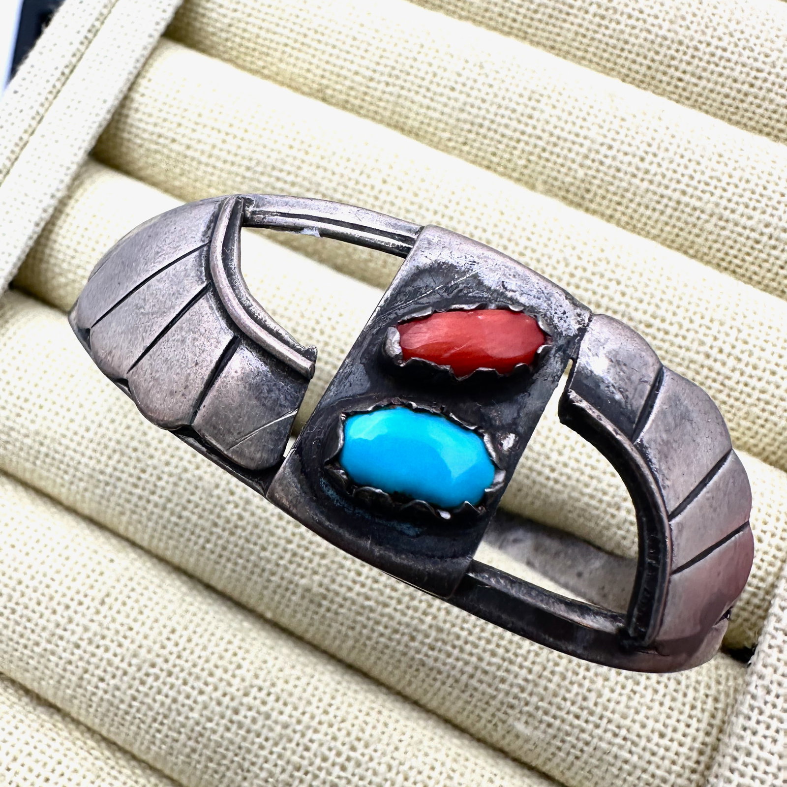 Vintage Blue Turquoise Red Coral Sterling Silver Cuff Bracelet (1 of 2)