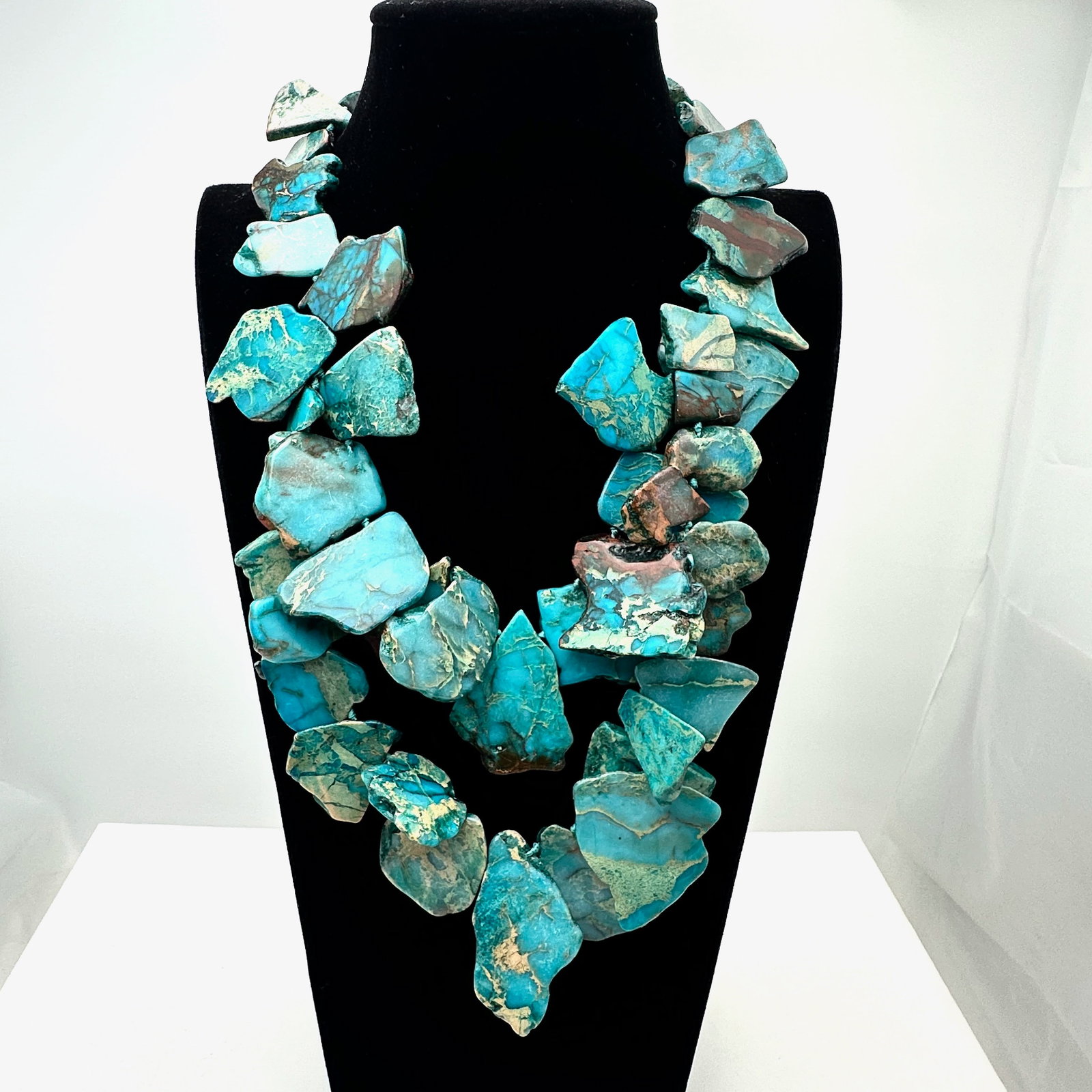 Lucas Lementh Huge Blue Gemstone Statement Necklace (1 of 2)