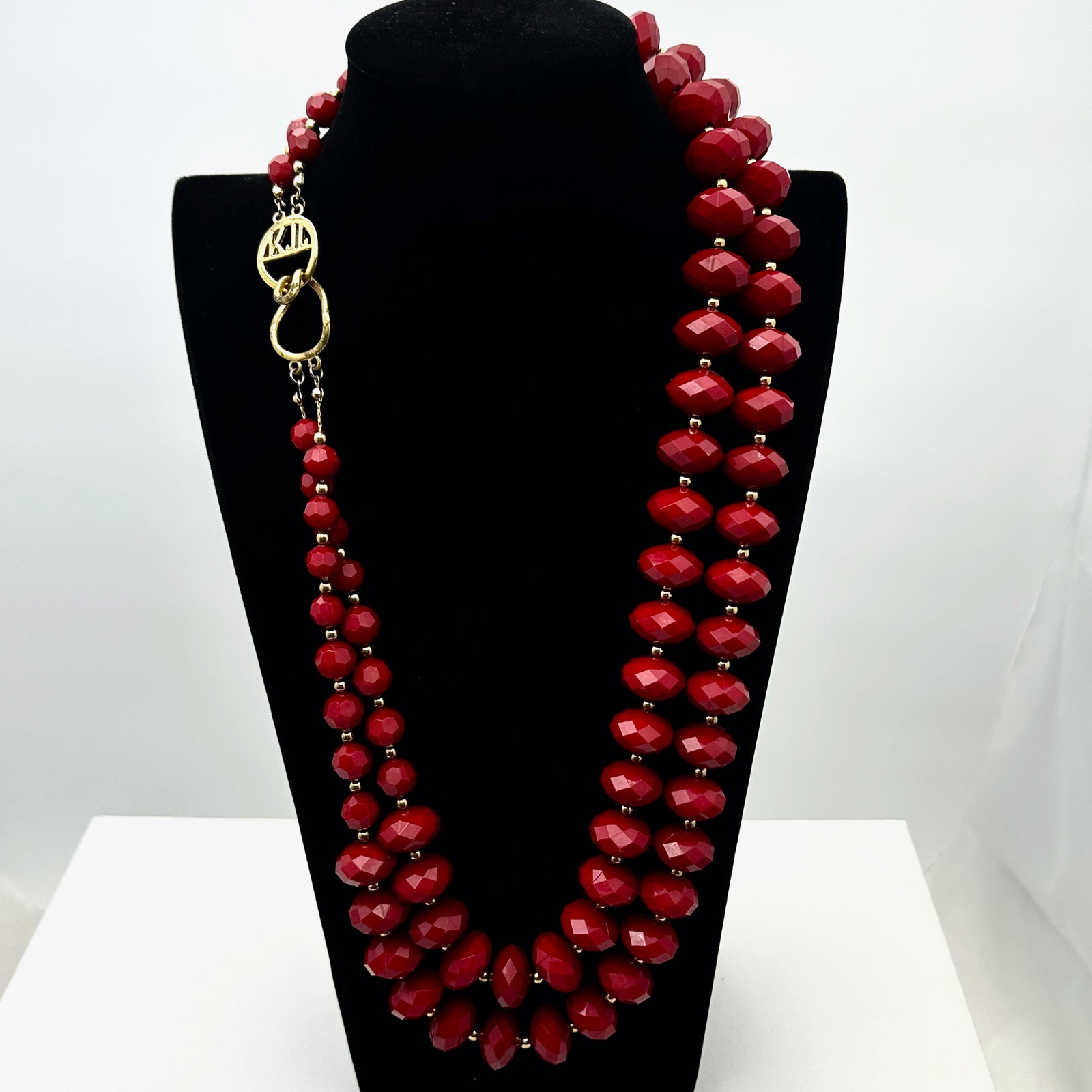 Kenneth Jay Lane KJL Red Faceted Bead Gold Tone Necklace 24 Inch Length: Kenneth Jay Lane KJL Red Faceted Bead Gold Tone Necklace 24 Inch Length