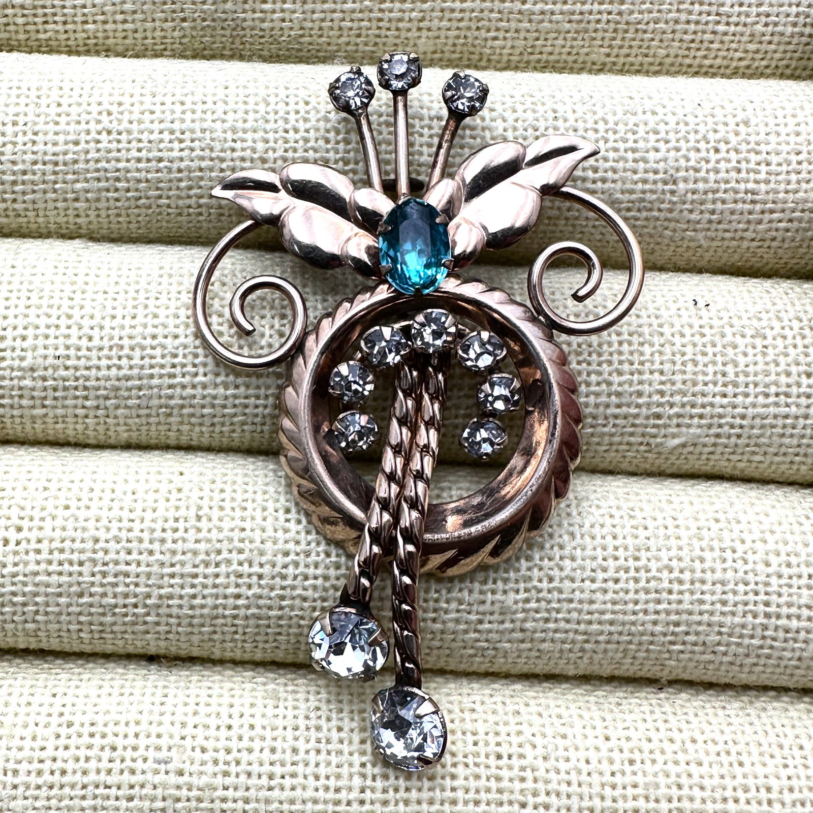 Vintage Gold Filled Blue Clear Rhinestone Brooch Pin 2.25 Inch: Vintage Gold Filled Blue Clear Rhinestone Brooch Pin 2.25 Inch