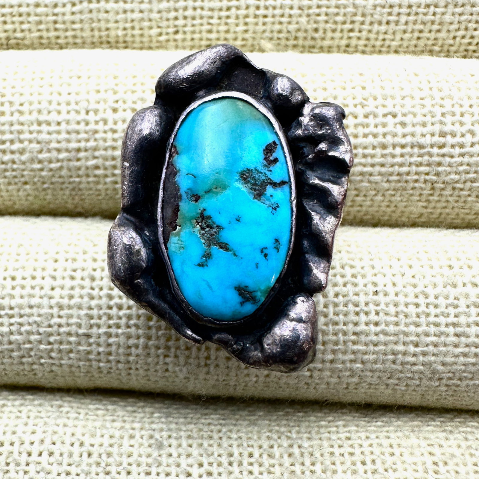 Vintage American Southwest Blue Turquoise Sterling Silver Ring Size 5 (1 of 2)
