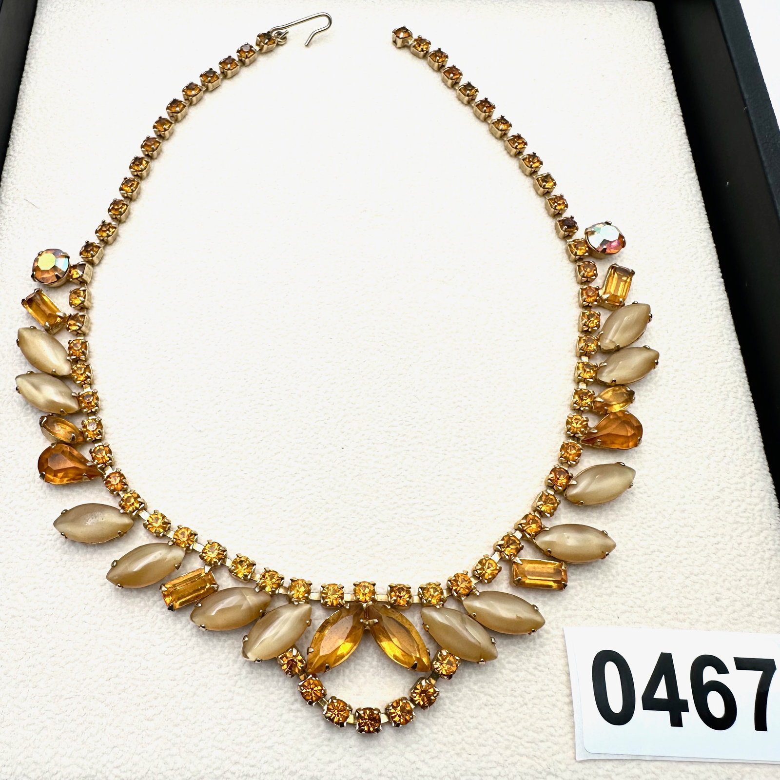 Vintage Unsigned Weiss Coffee and Amber Colored Glass Rhinestone Gold Tone Necklace 16 Inch: Vintage Unsigned Weiss Coffee and Amber Colored Glass Rhinestone Gold Tone Necklace 16 Inch
