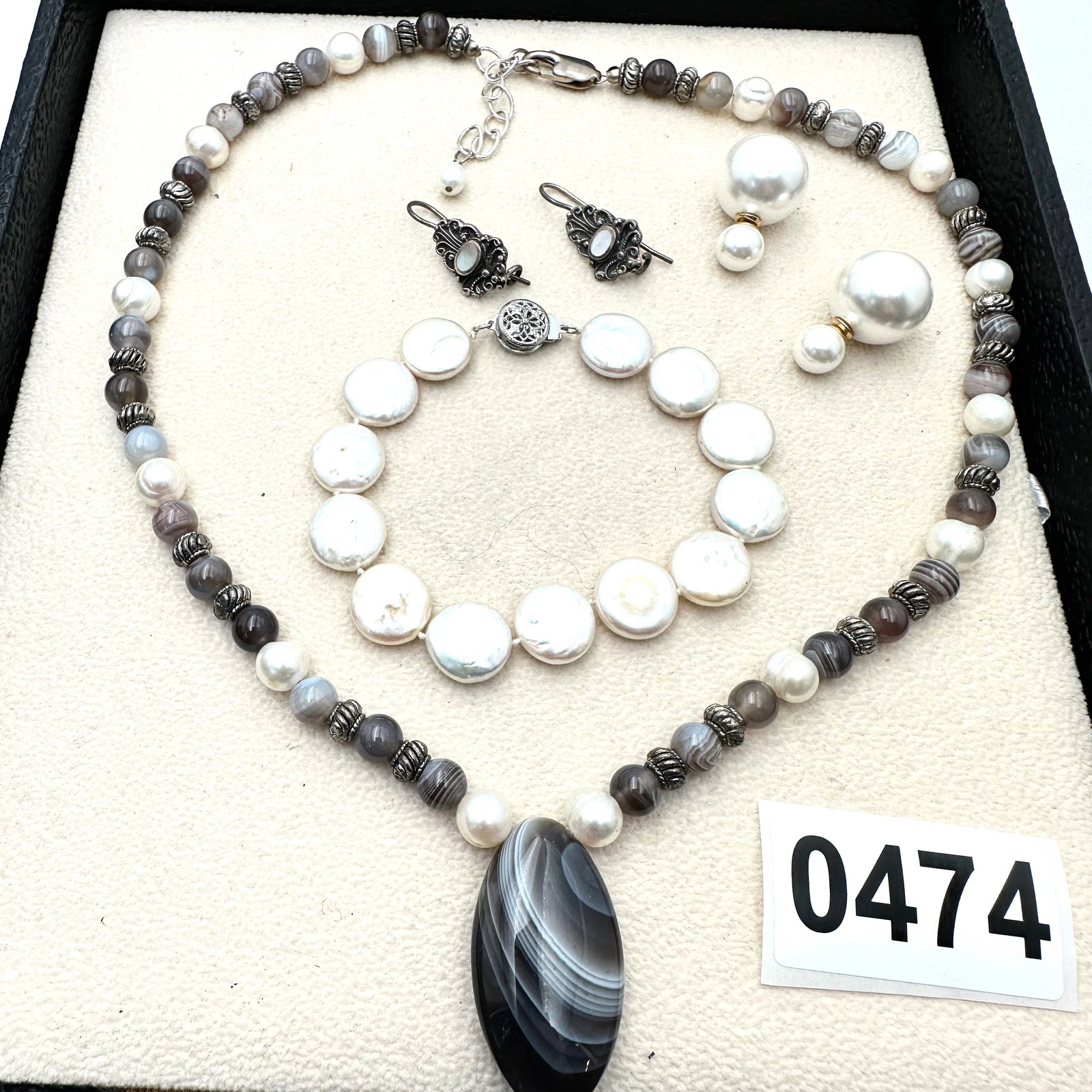 Agate, Freshwater Pearls Sterling Silver Necklace Bracelet and Pierced Earrings (1 of 2)