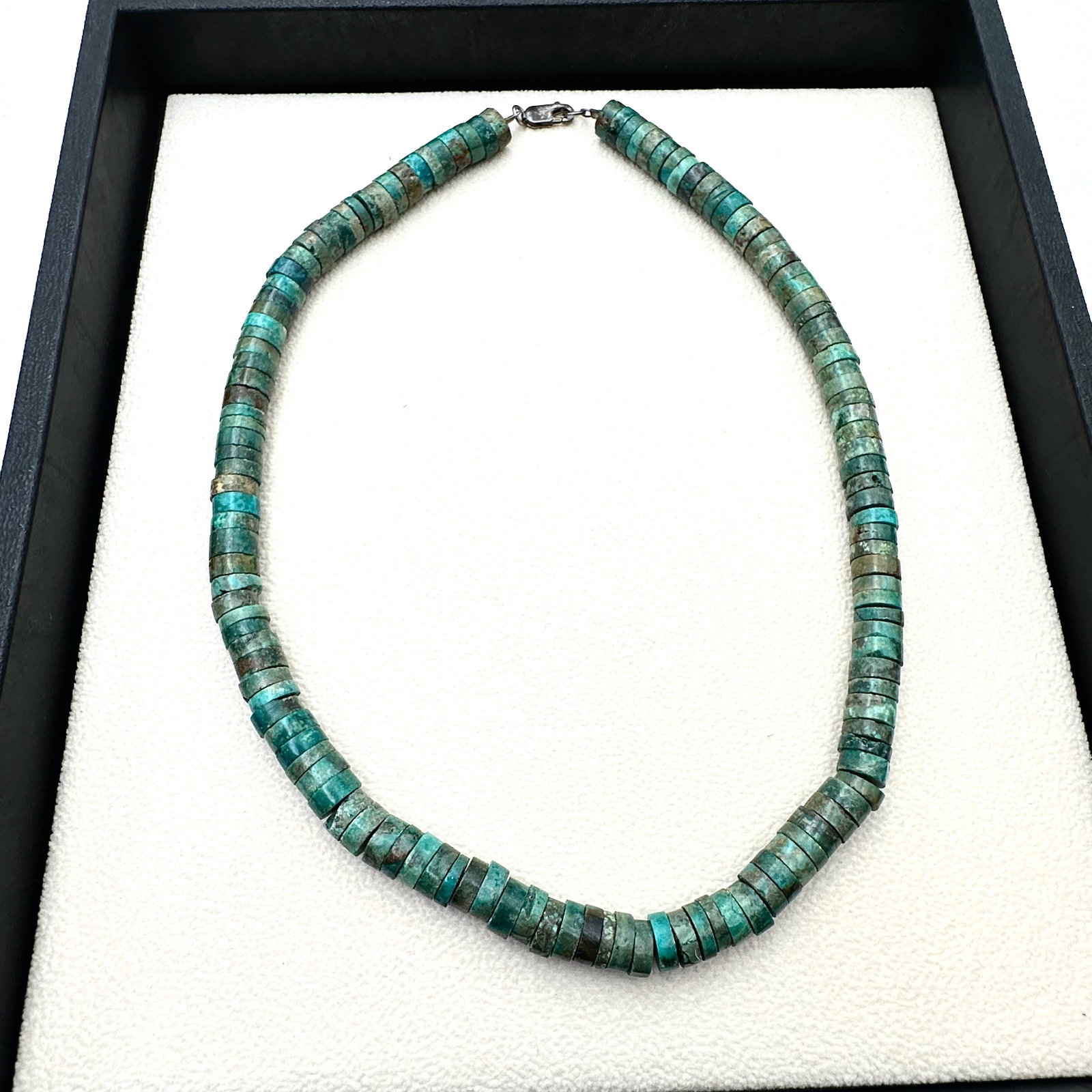 Vintage American Southwest Turquoise Necklace 17 Inch (1 of 2)