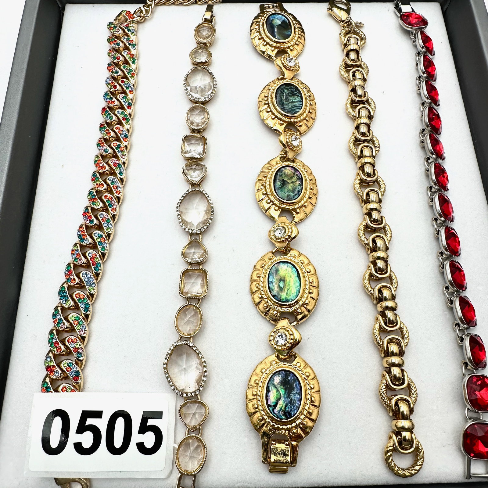 Vintage Jewelry Collection Group Lot Costume Bracelets (1 of 2)