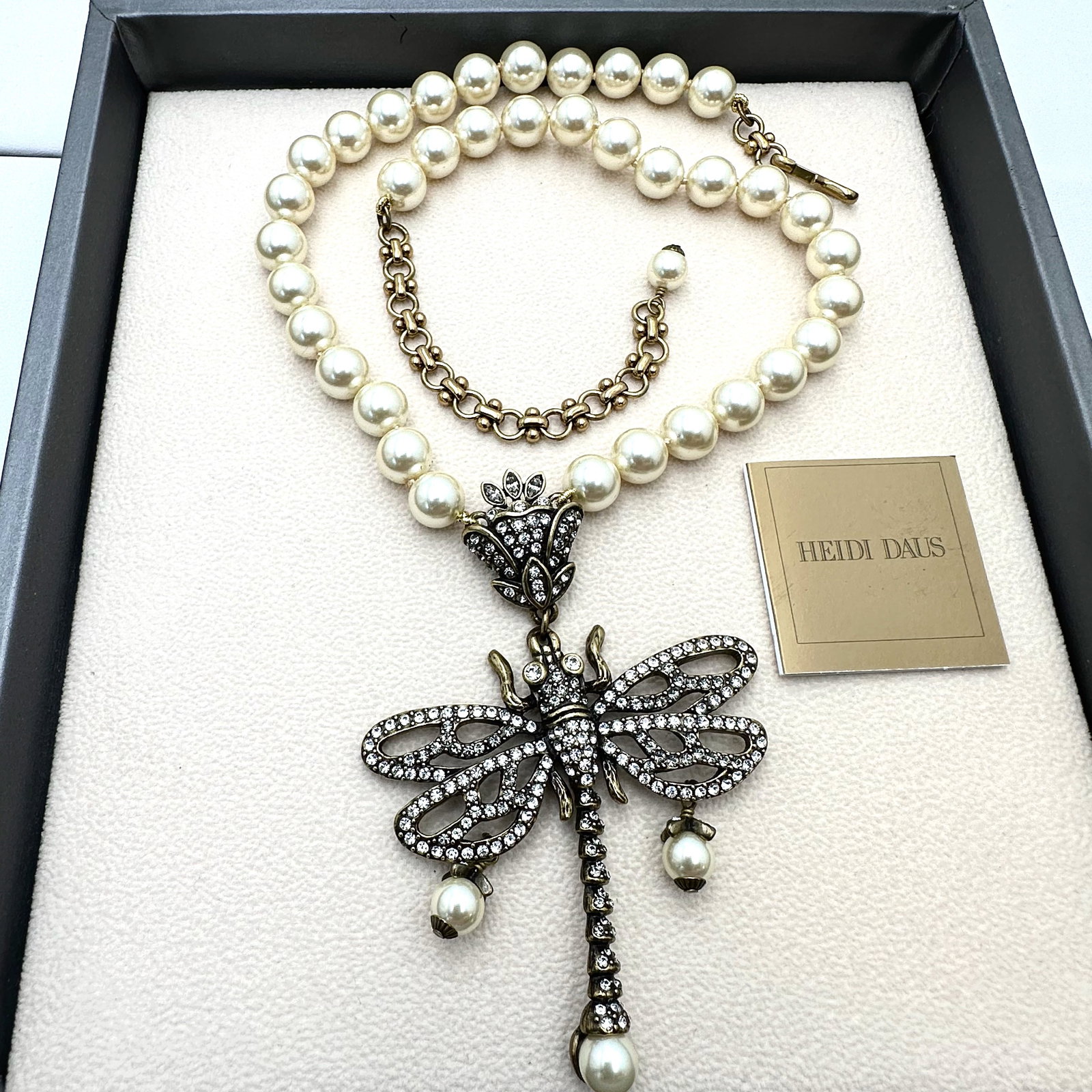 Heidi Daus Clear Crystal Butterfly Faux Glass Pearl Bronze Tone Necklace 16 to 19 Inch: Heidi Daus Clear Crystal Butterfly Faux Glass Pearl Bronze Tone Necklace 16 to 19 Inch