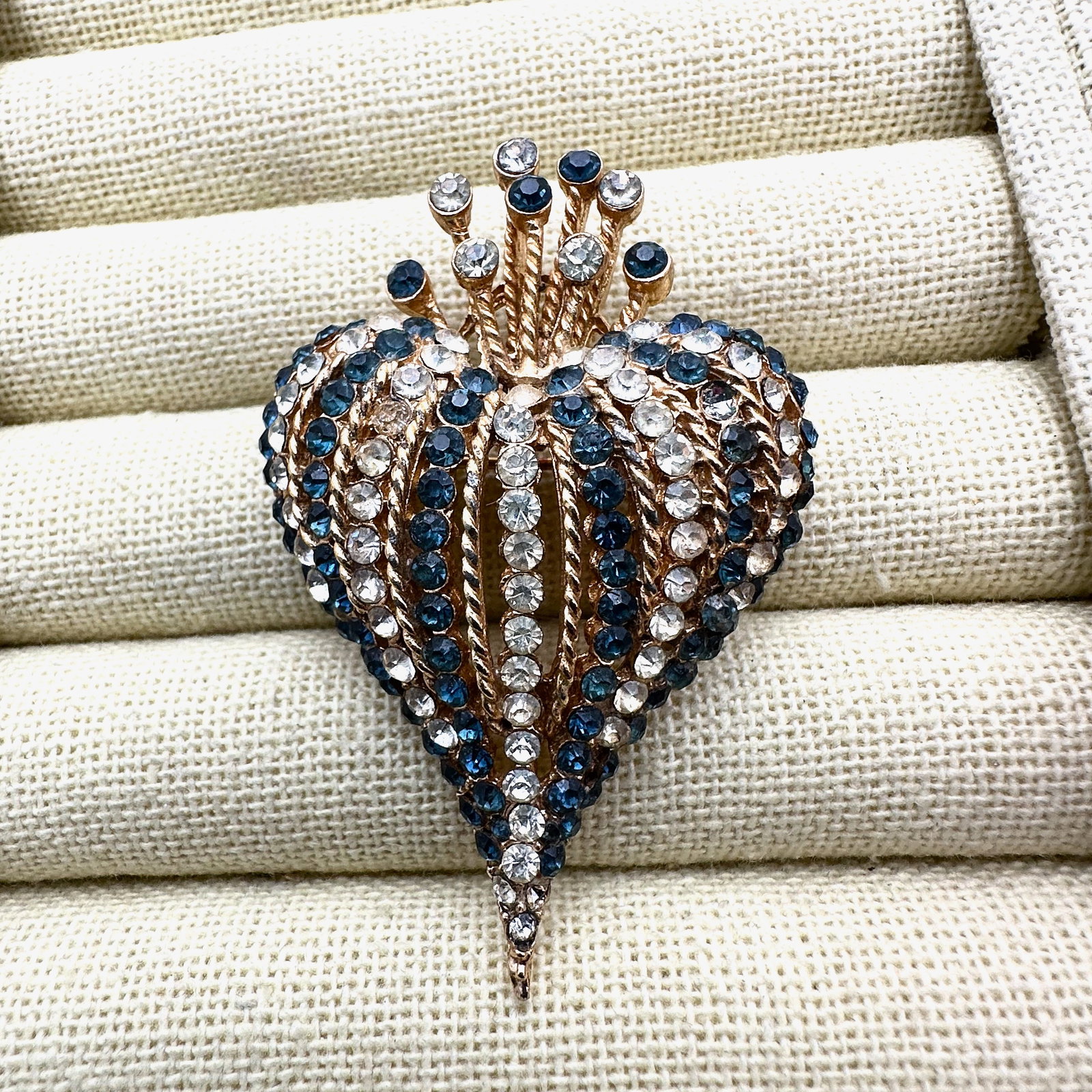 Vintage Coro Blue and Clear Glass Rhinestone Gold tone Brooch Pin 2.5 Inch (1 of 2)