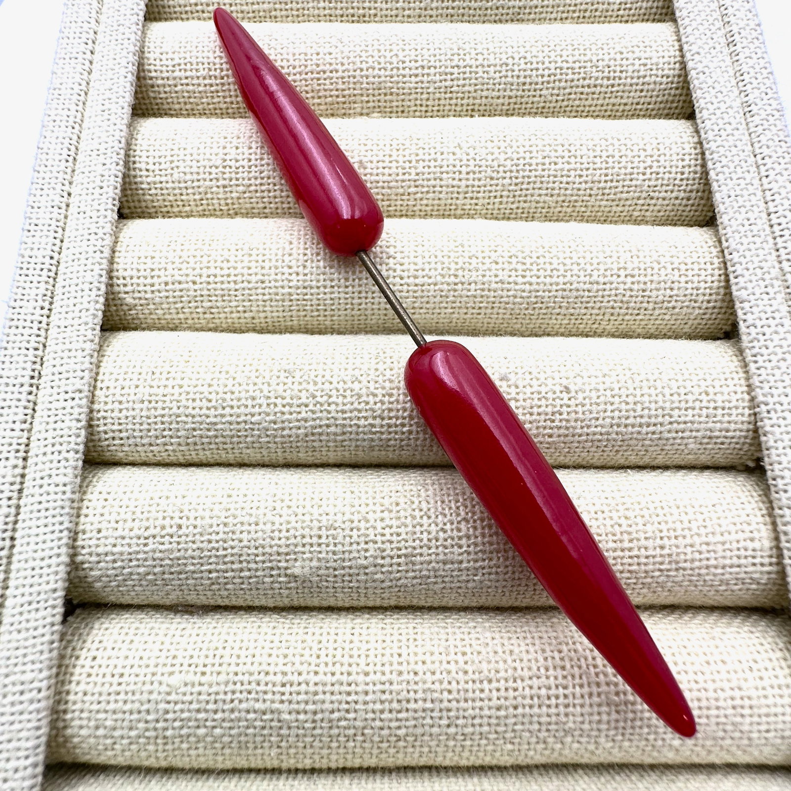 Vintage Red Bakelite Jabot Hair Hat Pin 4.5 Inch (1 of 2)