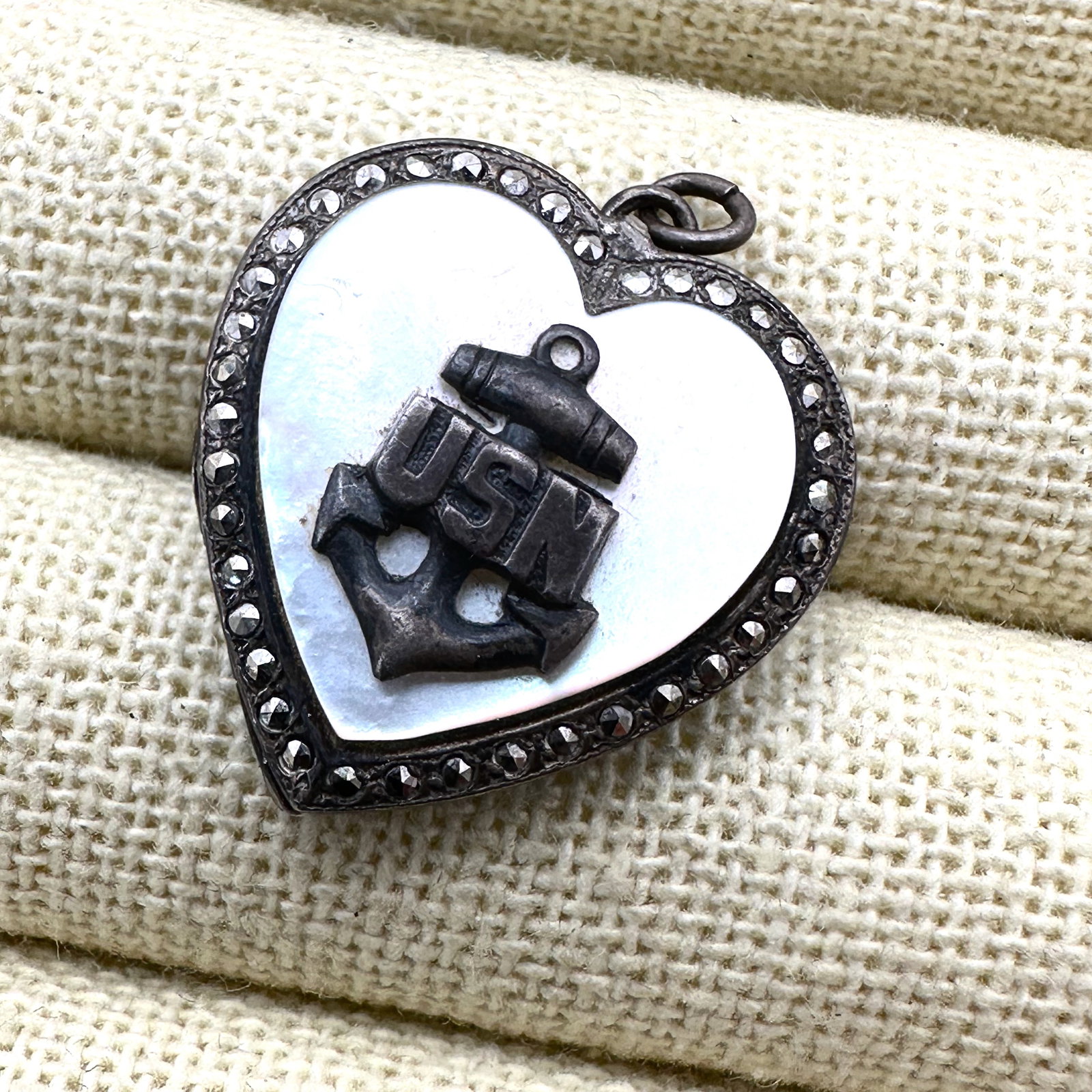 Vintage USN Sterling Silver Marcasite Heart Picture Locket Pendant 1 Inch (1 of 3)