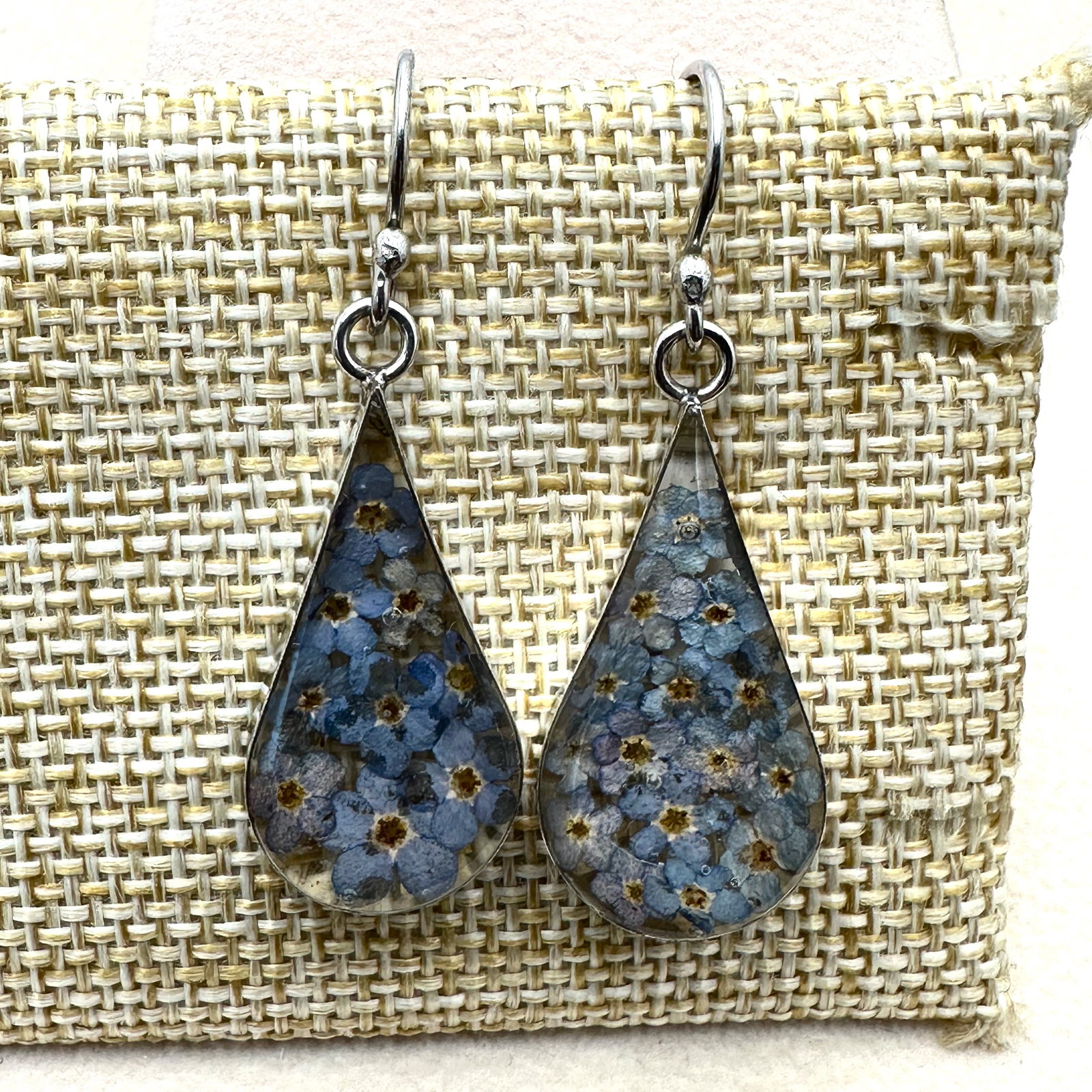 Inlay Blue Flower Sterling Silver Pierced Chandelier Earrings 1.5 Inch: Inlay Blue Flower Sterling Silver Pierced Chandelier Earrings 1.5 Inch