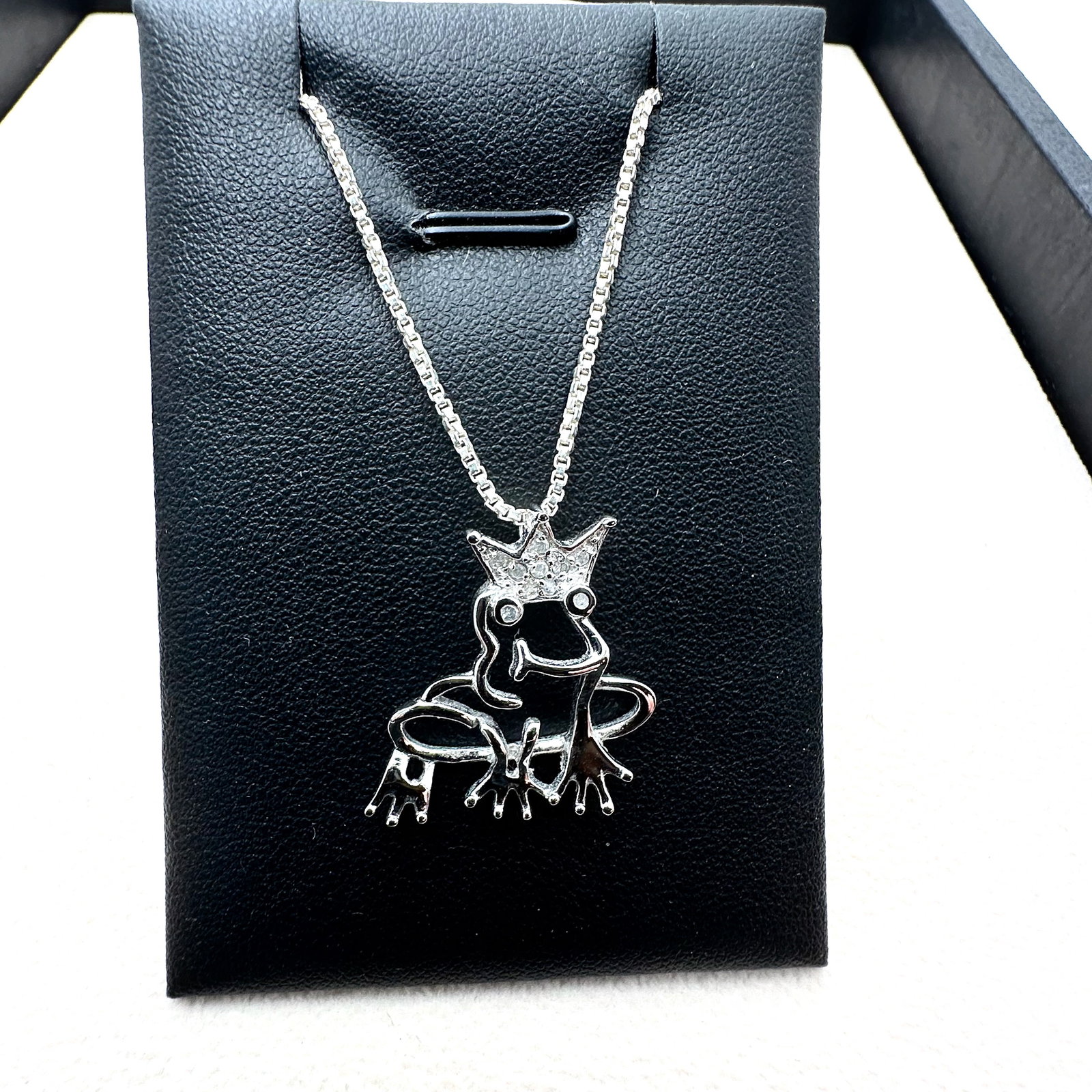Diamond Frog Prince Sterling Silver Pendant Necklace 18 Inch Box Chain (1 of 2)