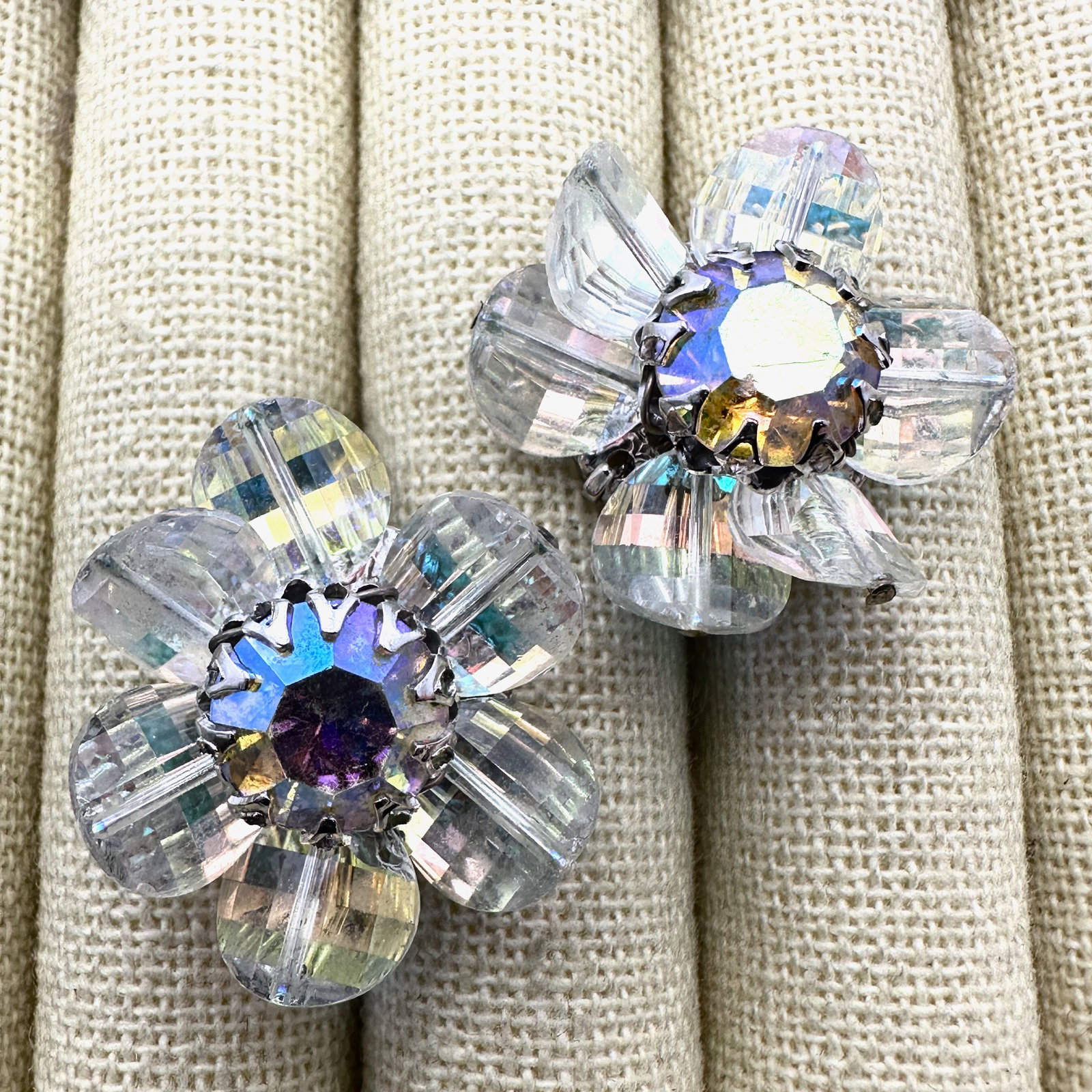 Vintage Vendome Aurora Borealis Crystal Flower Silver Tone Clip Earrings (1 of 2)