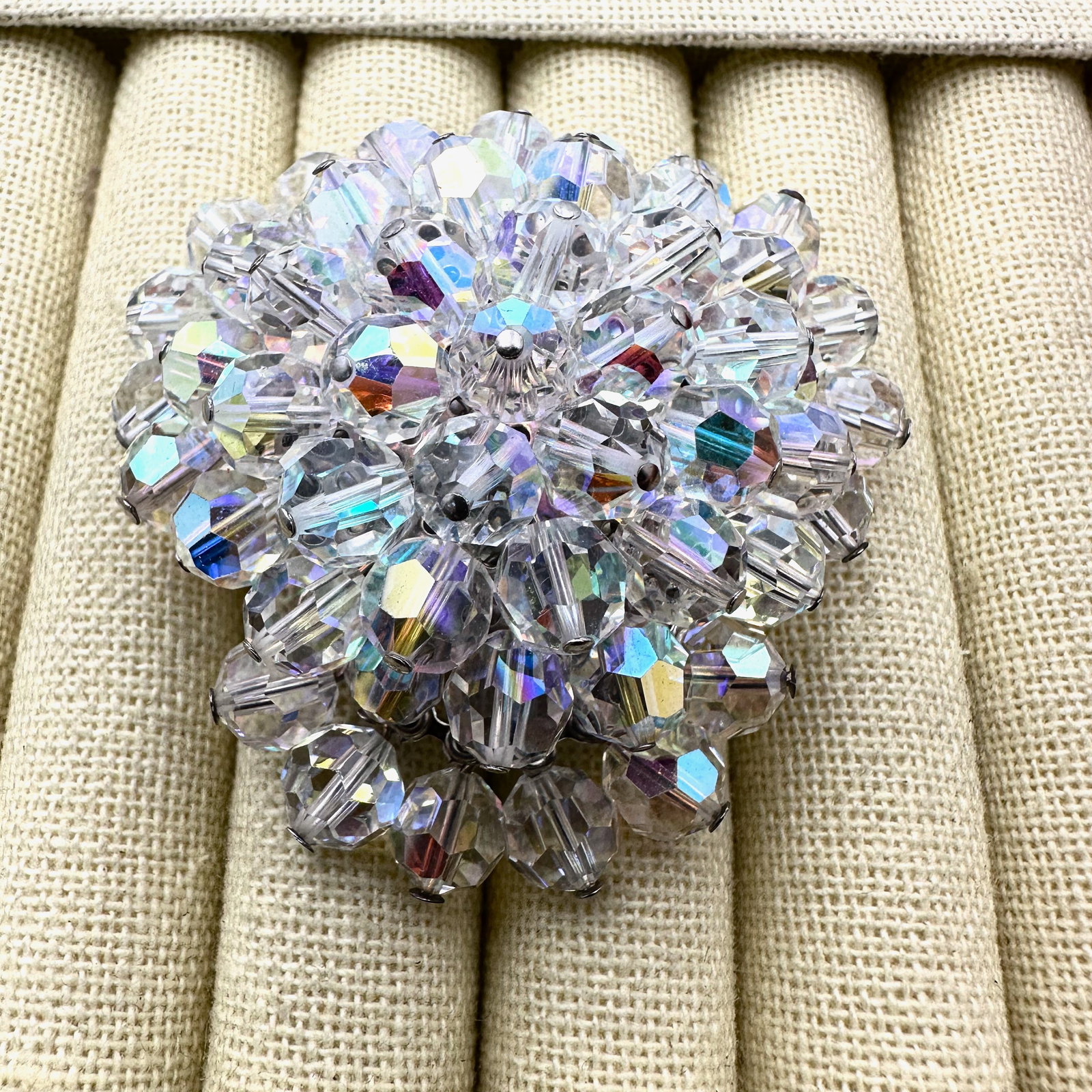 Vintage Unsigned Vendome? Layers Aurora Borealis Crystal Silver Tone Brooch Pin 2.25 Inch (1 of 3)