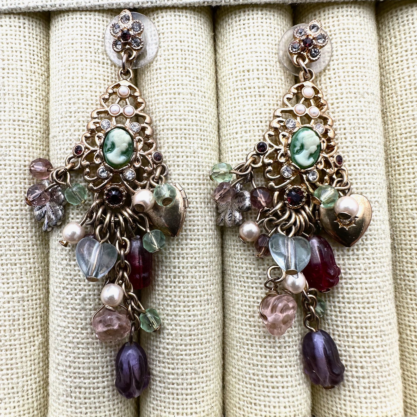 Graziano Multicolor Glass Cameo Gold Tone Chandelier Pierced Earrings 3 Inch (1 of 2)