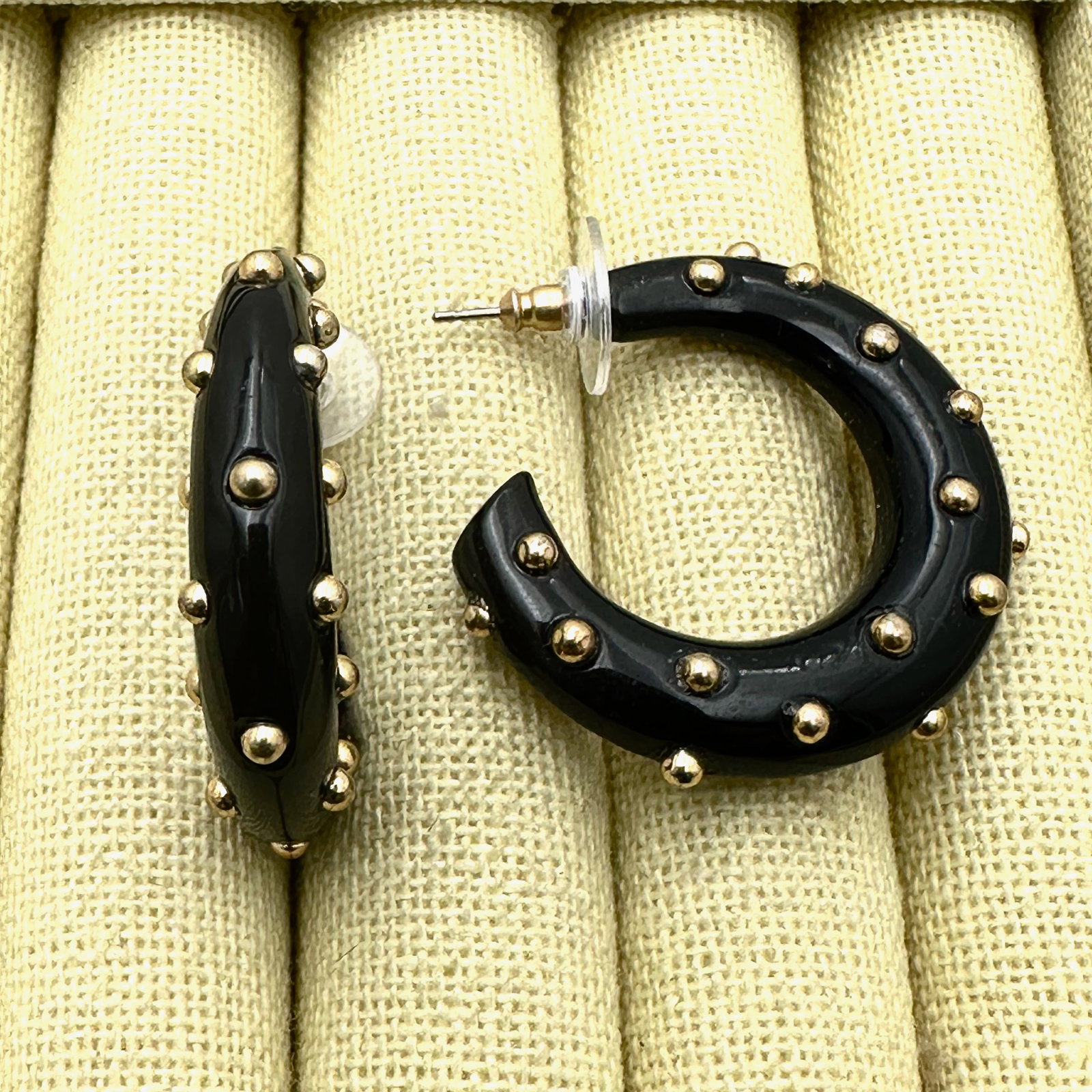 Vintage Kenneth Jay Lane Gold Tone Black Lucite 1.25 Inch Pierced Hoop Earrings: Vintage Kenneth Jay Lane Gold Tone Black Lucite 1.25 Inch Pierced Hoop Earrings