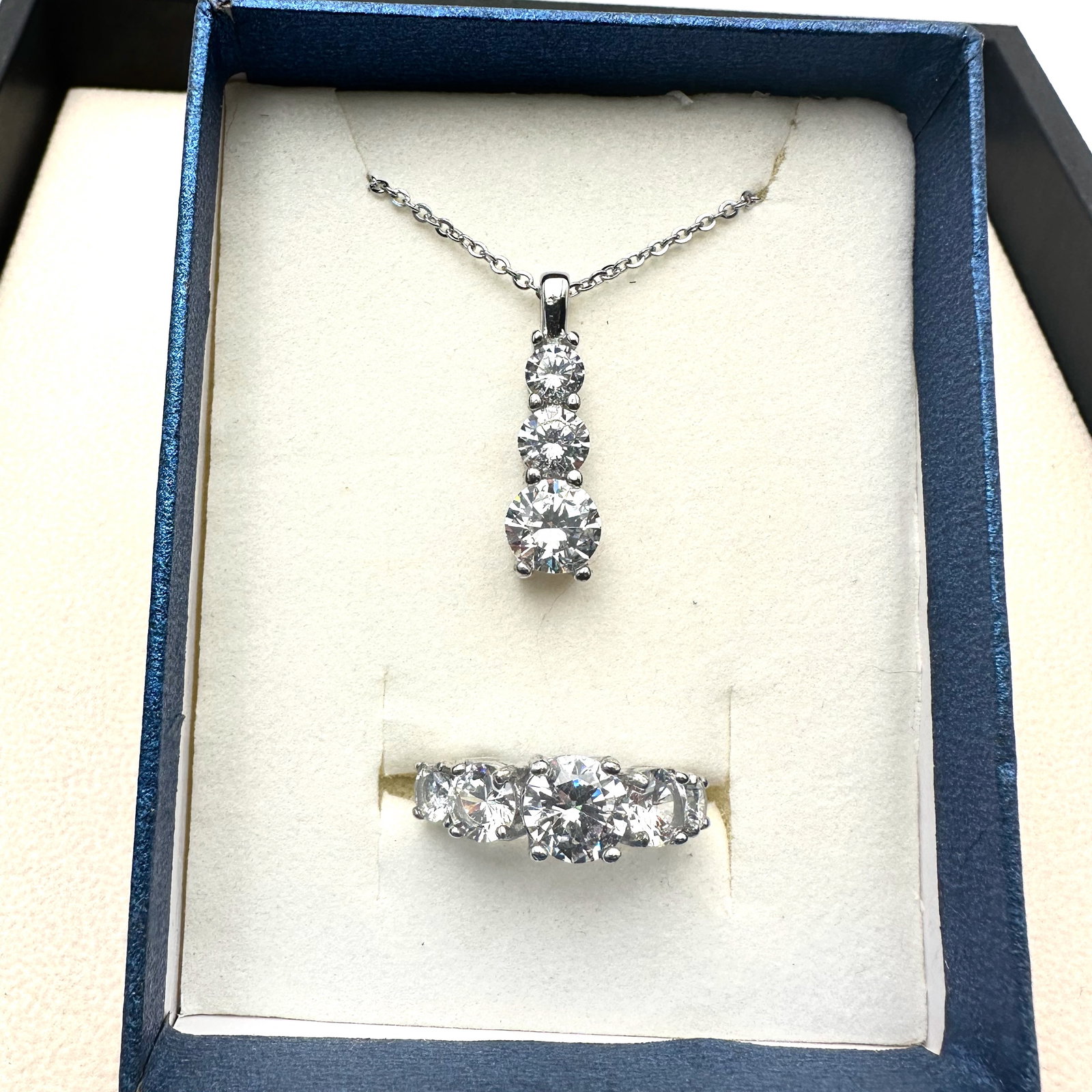 Cubic Zirconia Silver Plated Ring Size 7 and Matching Necklace in Original Box: Cubic Zirconia Silver Plated Ring Size 7 and Matching Necklace in Original Box