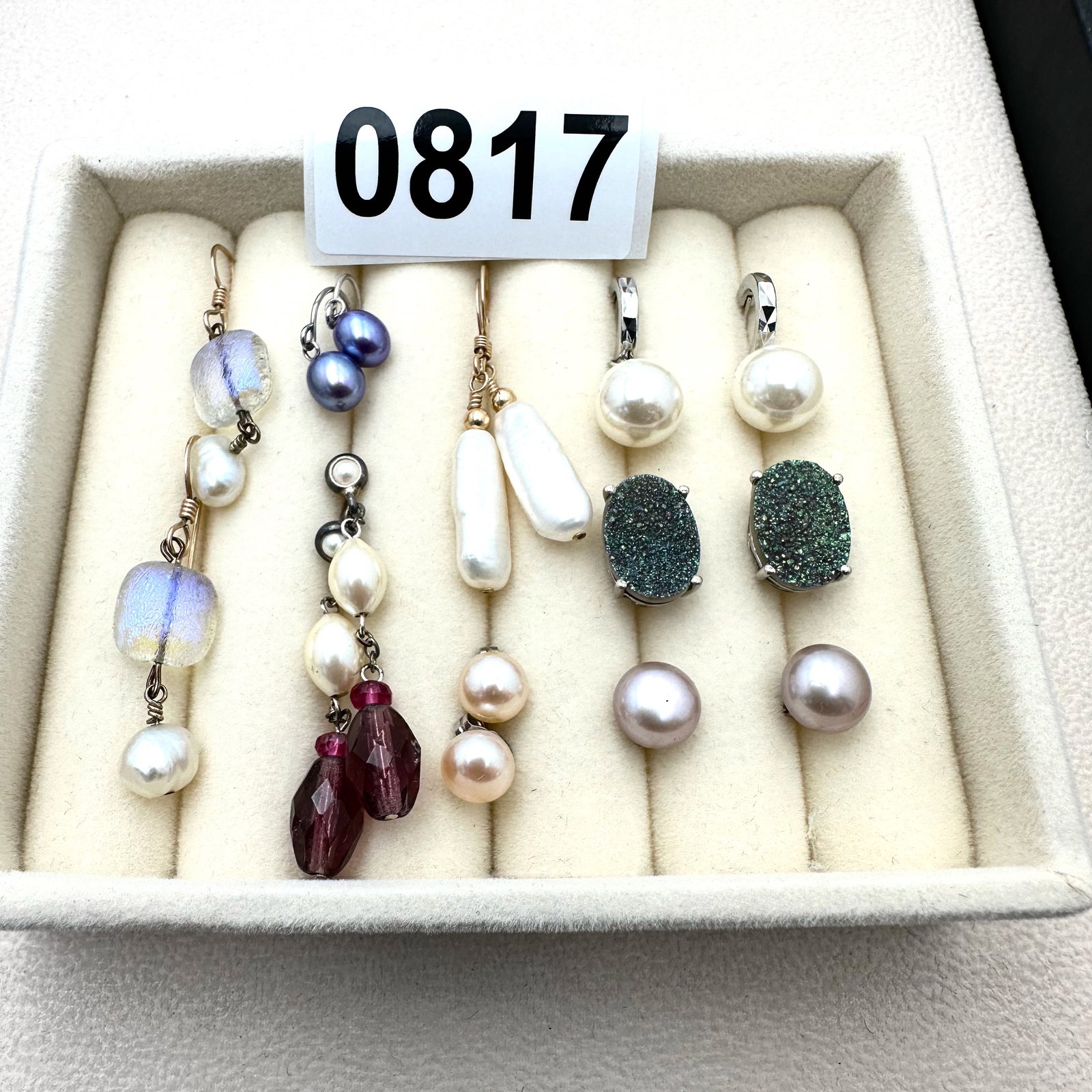 Jewelry Group Lot Pierced Earrings Sterling Silver Pearls Gemstones (1 of 2)