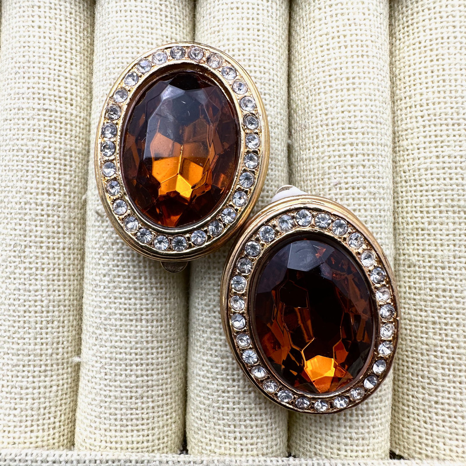 Vintage Amber and Clear Rhinestone Gold Tone Clip Earrings Nice Heavy Quality (1 of 2)