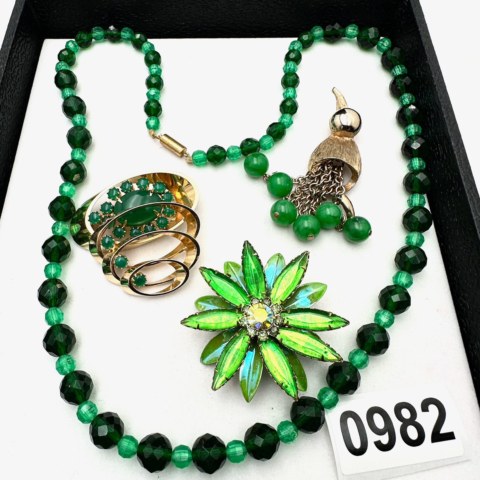 Vintage Jewelry Collection Group Lot (1 of 2)