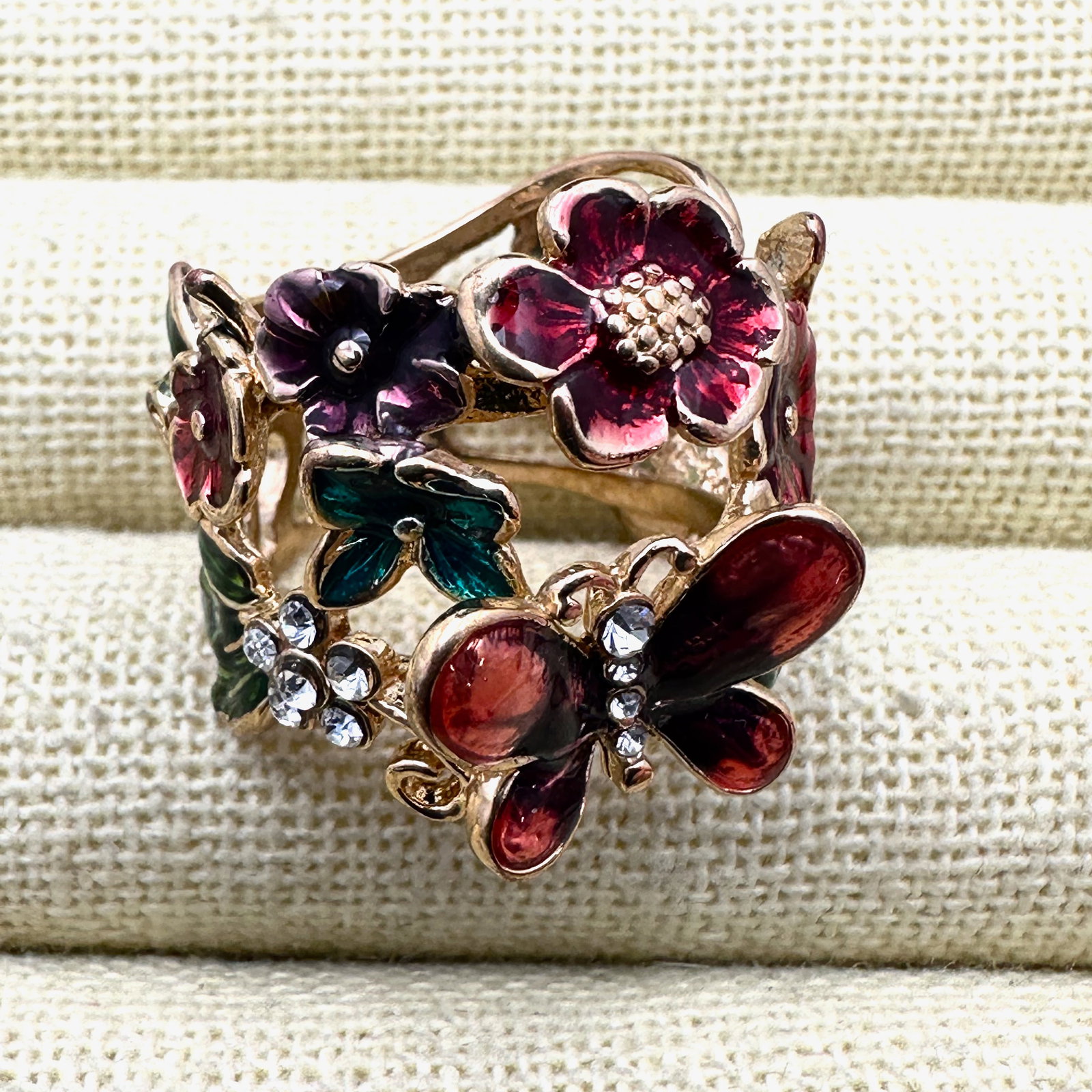 Enamel Crystal Butterfly Flower Design Gold Plated Ring Size 8 (1 of 2)
