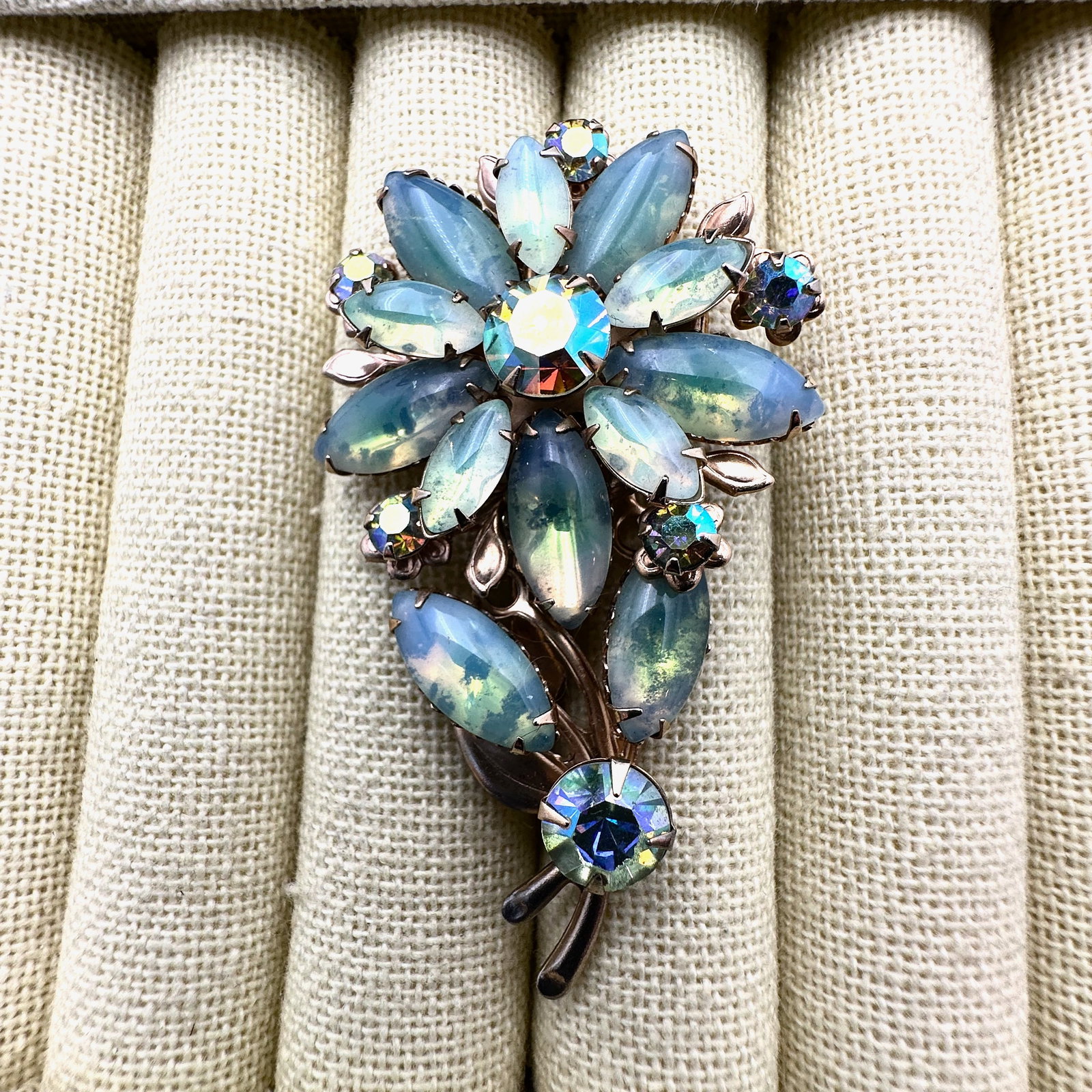 Vintage Yellow Givre Glass Rhinestone Gold Tone Flower Brooch Pin 2.75 Inch: Vintage Yellow Givre Glass Rhinestone Gold Tone Flower Brooch Pin 2.75 Inch