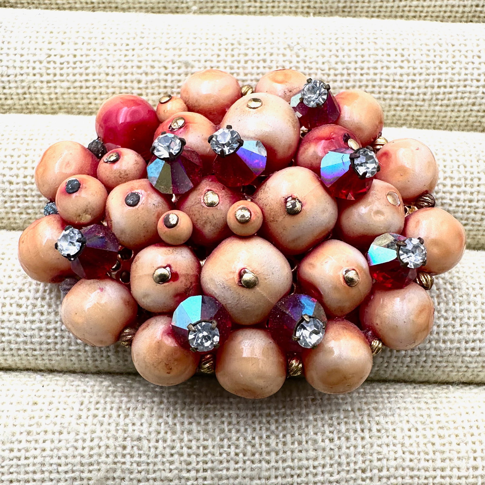 Vintage Mid Century Beaded Crystal Rhinestone Gold Tone Pin Brooch 2 Inch: Vintage Mid Century Beaded Crystal Rhinestone Gold Tone Pin Brooch 2 Inch
