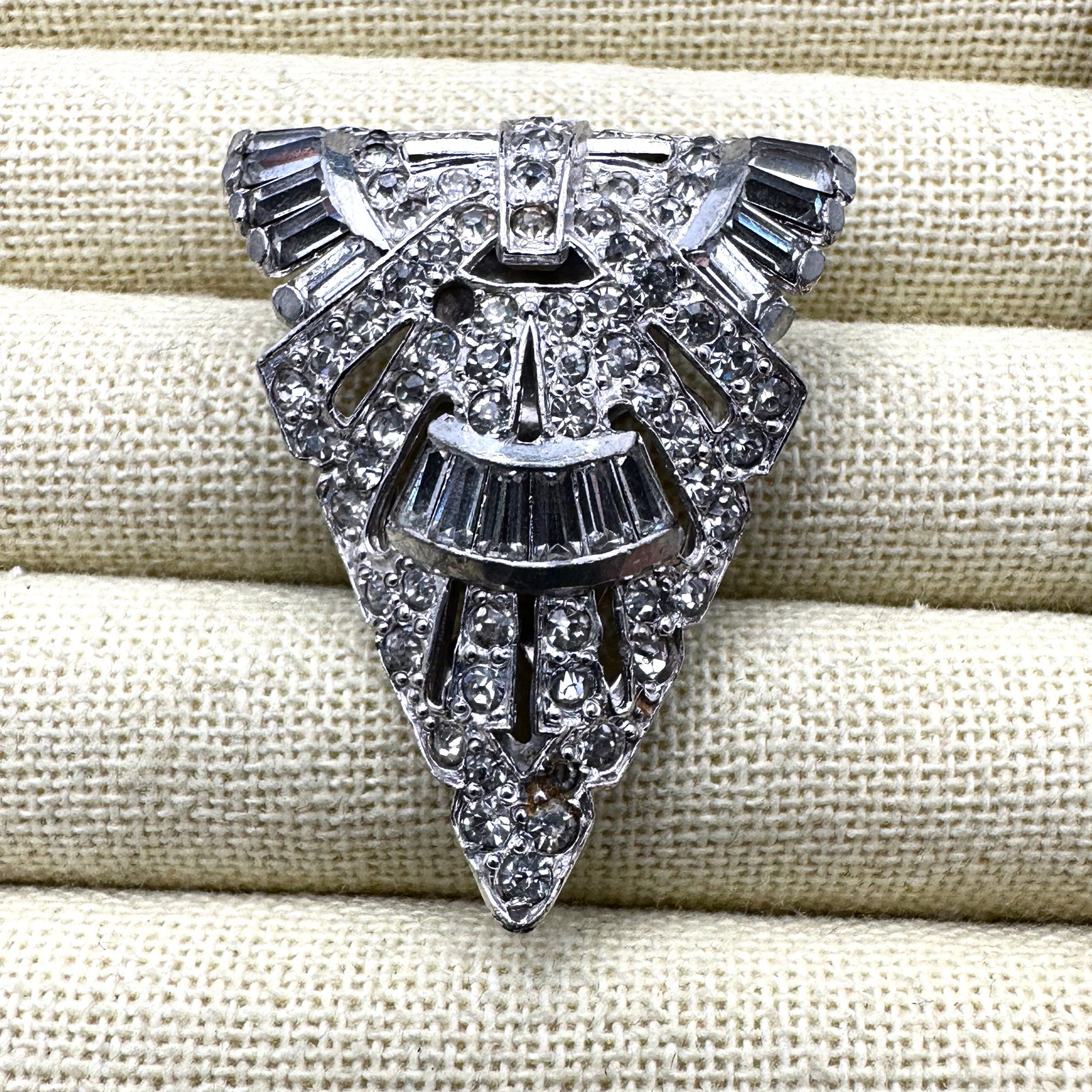 Antique Clear Rhinestone Silver Tone Fur Dress Clip 1.5 Inch (1 of 2)