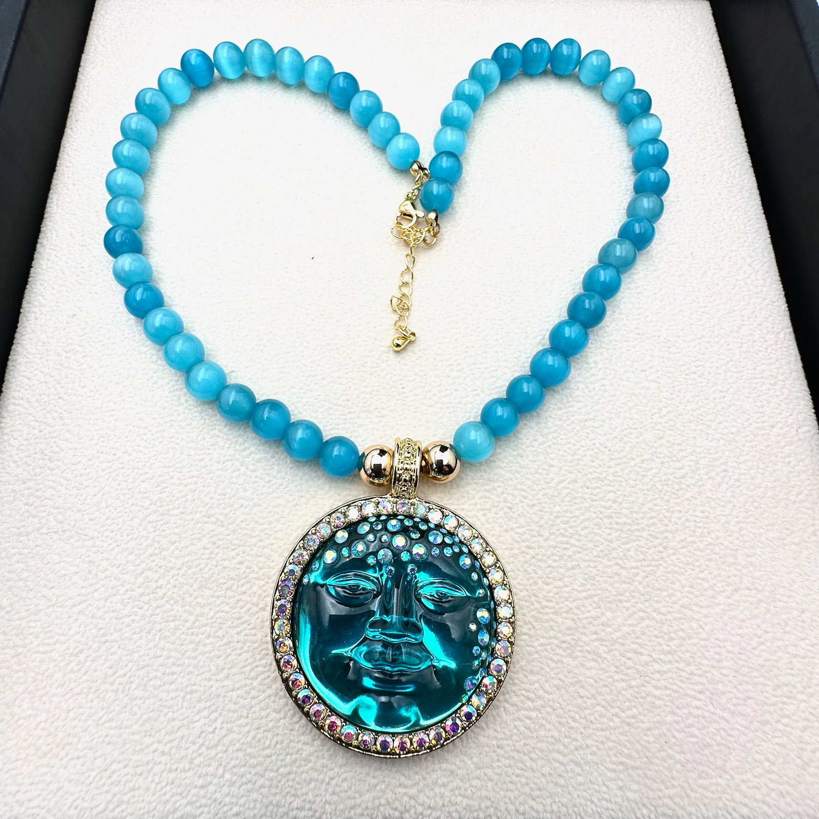 Vintage Kirks Folly Aqua Blue Moon Face Crystal Pendant Gold Tone Necklace 16 to 18 Inch: Vintage Kirks Folly Aqua Blue Moon Face Crystal Pendant Gold Tone Necklace 16 to 18 Inch