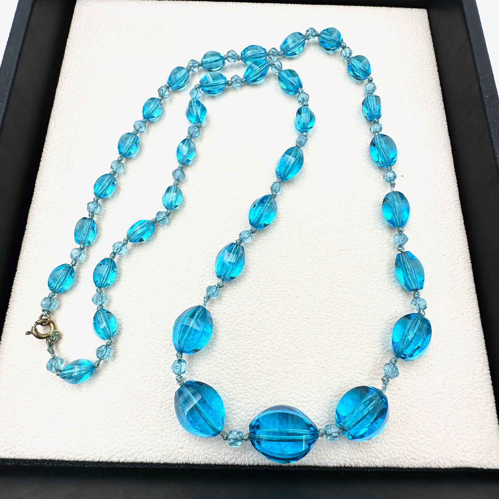 Antique Art Deco Aqua Blue Czech Glass Bead Necklace 28 Inch Length: Antique Art Deco Aqua Blue Czech Glass Bead Necklace 28 Inch Length